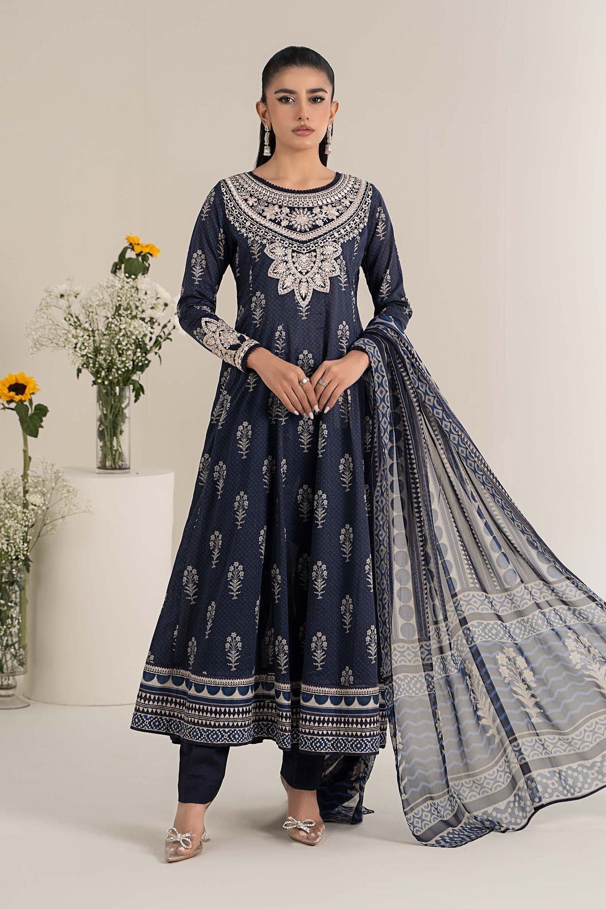 Maria B | Formal Wears | DW-EF25-22 XS Navy Blue Lawn