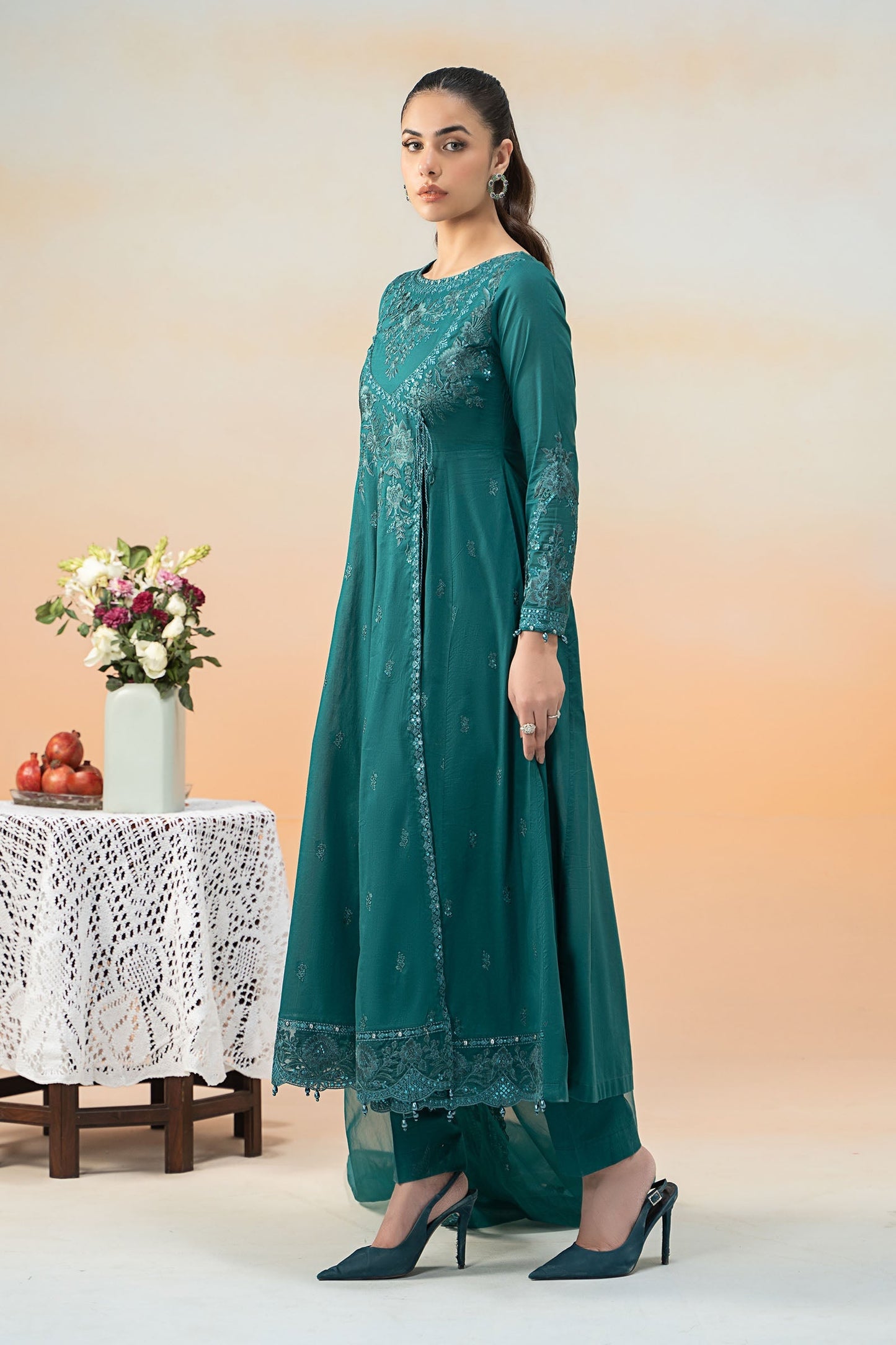 Maira B | Ready to Wear | DW-EF25-83