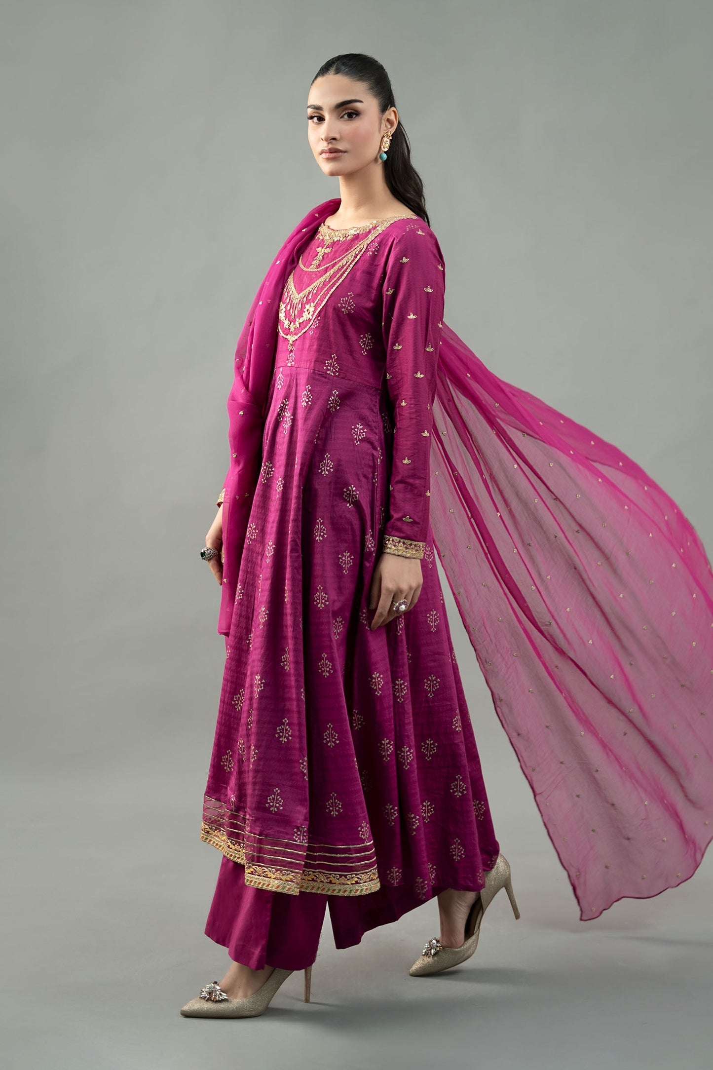 Maira B | Ready to Wear | DW-EF21-04R1 M Maroon