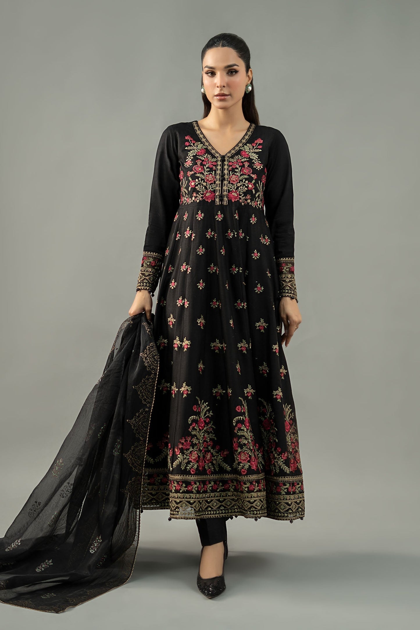 Maira B | Ready to Wear | DW-EF25-76 XS Black