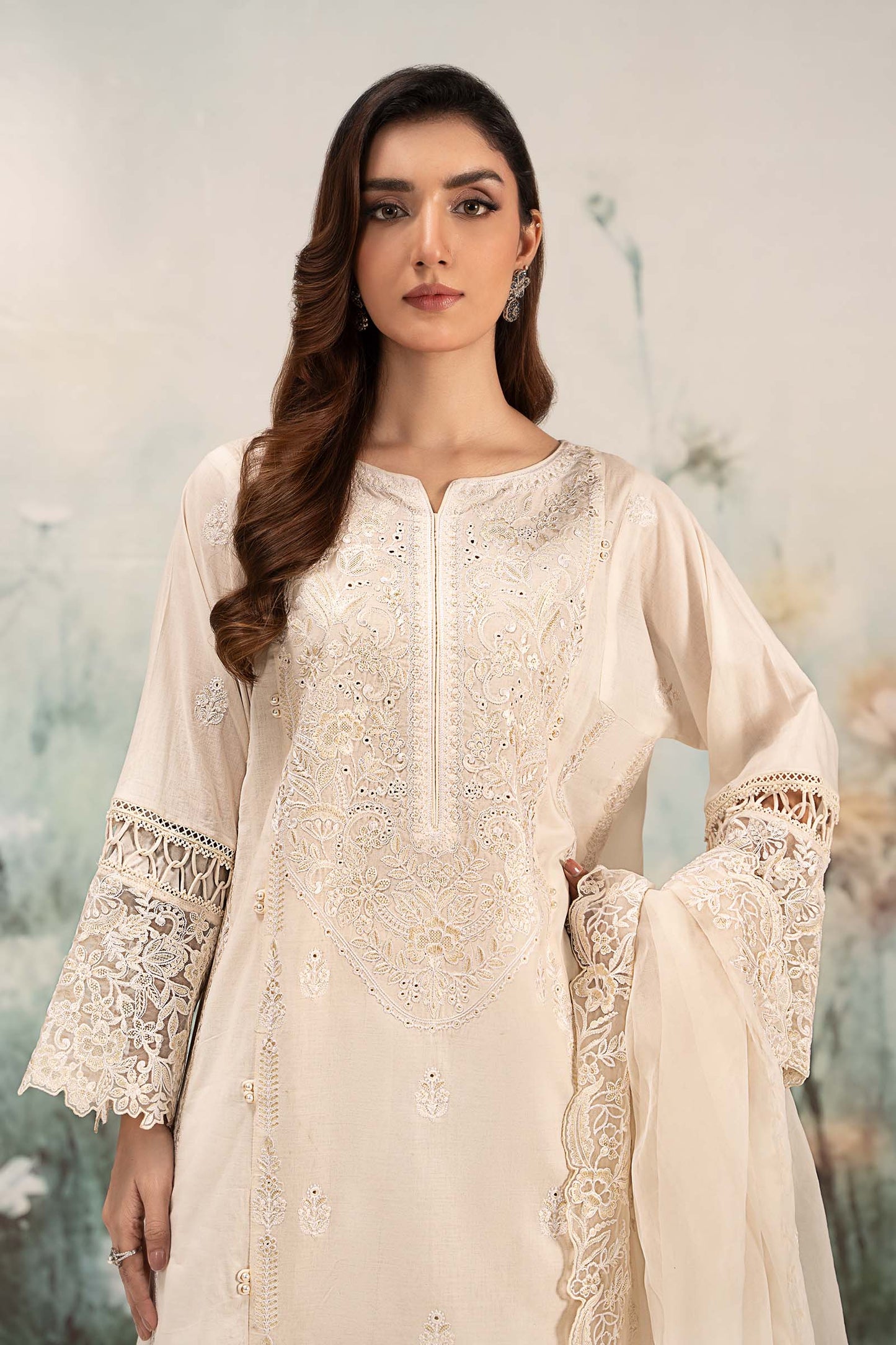 Maira B | Ready to Wear | DW-EF25-95 S White