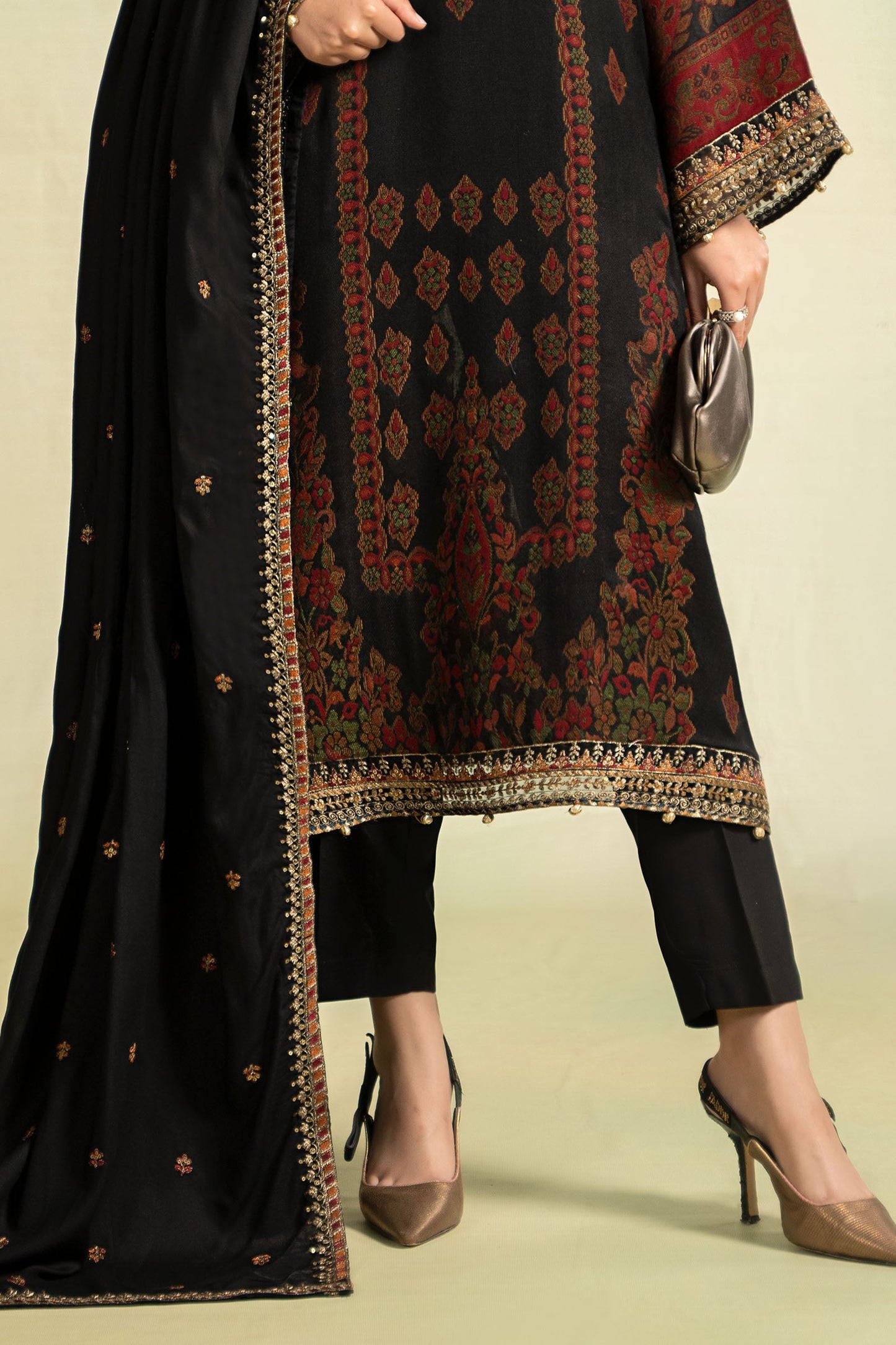 Maira B | Ready to Wear | DW-W24-107 L Black