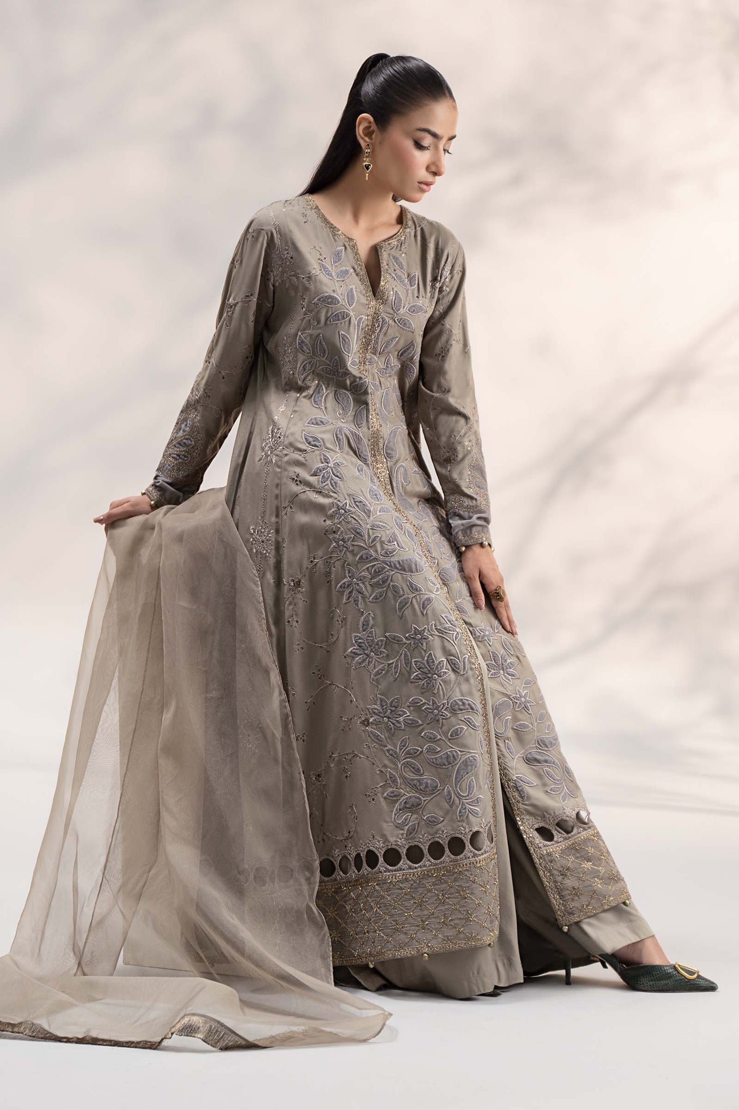Maira B | Ready to Wear | DW-W24-159 S Grey