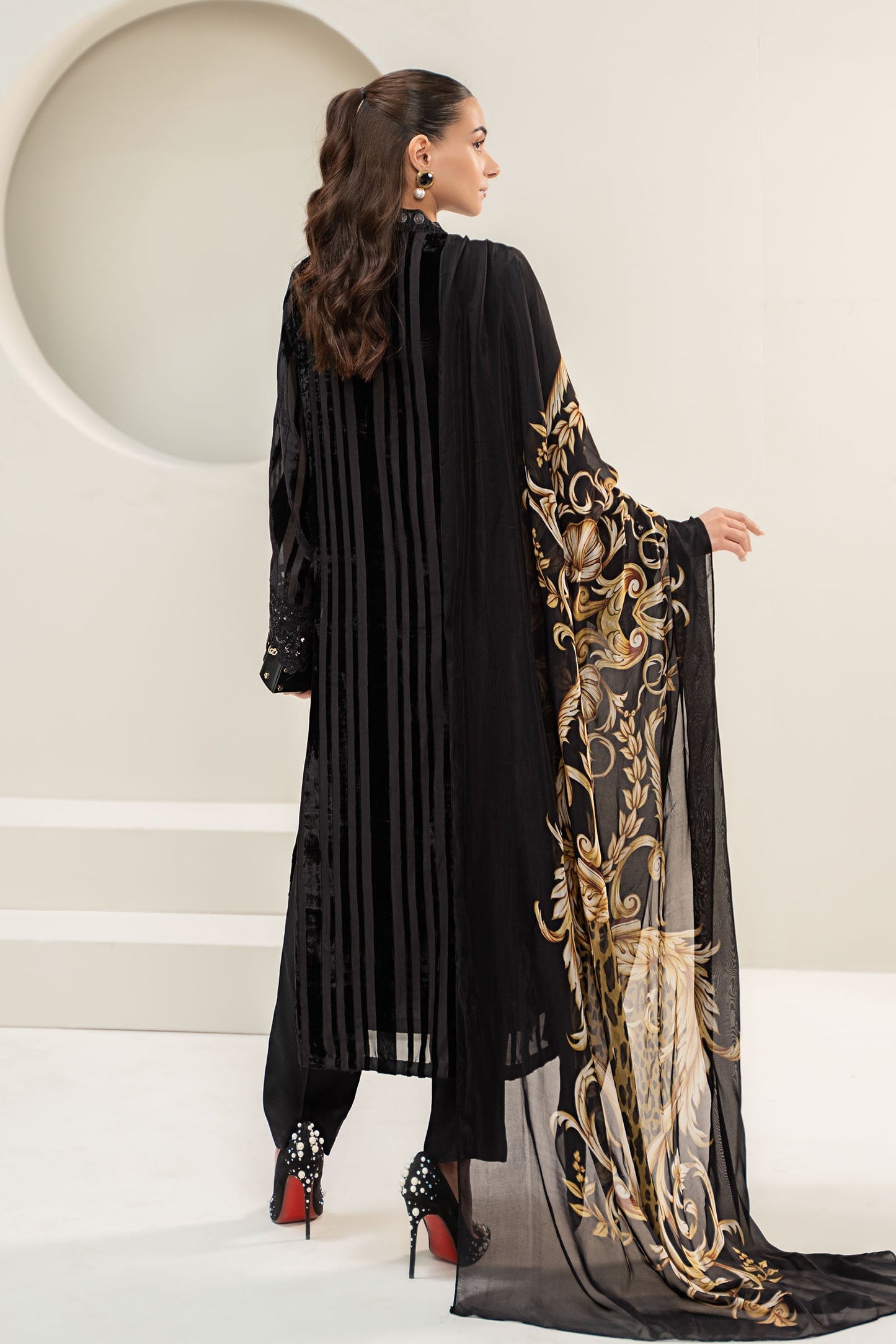 Maira B | Ready to Wear | DW-W24-173 XL Black