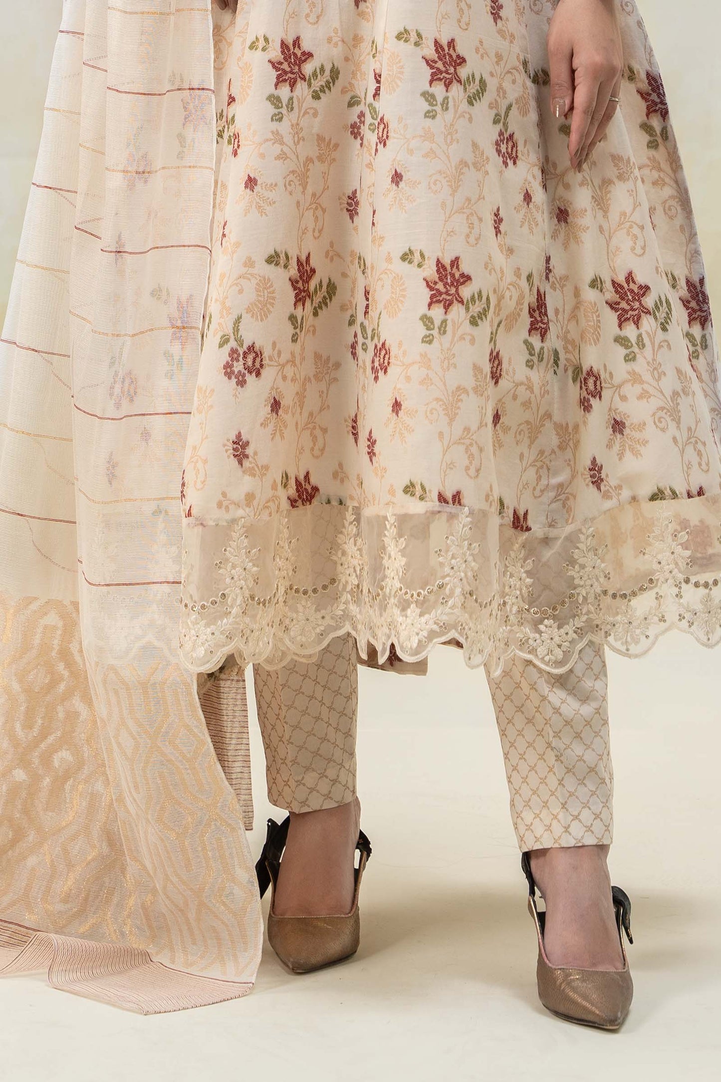 Maira B | Ready to Wear | DW-EF22-23R1 M White