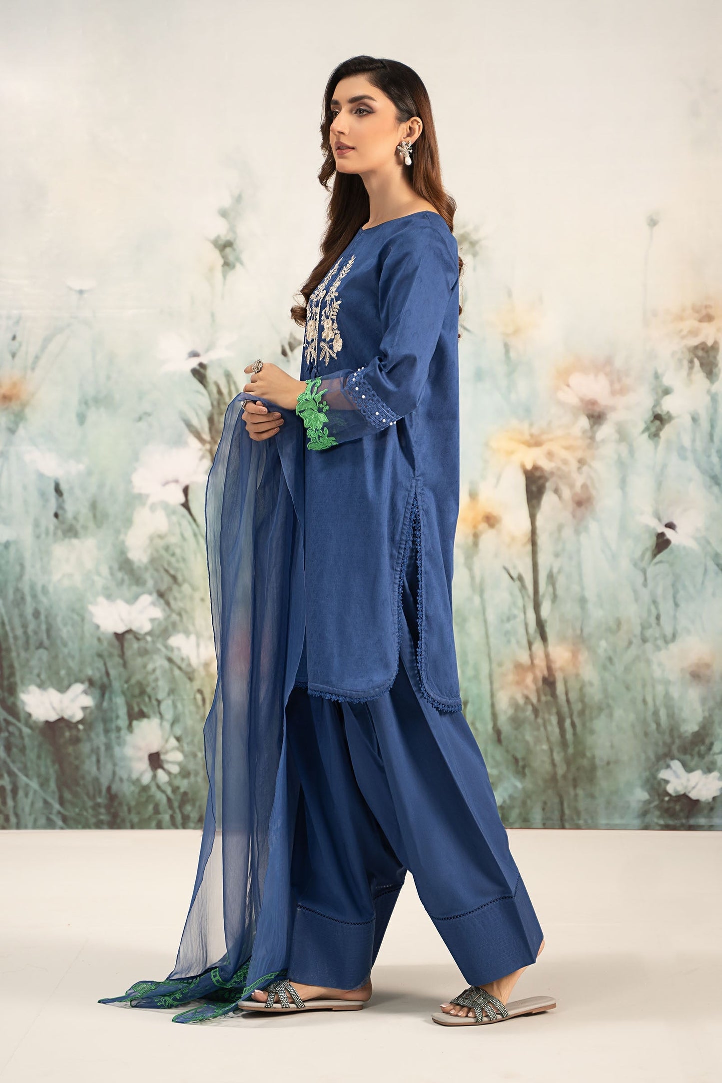 Maira B | Ready to Wear | DW-EF25-15