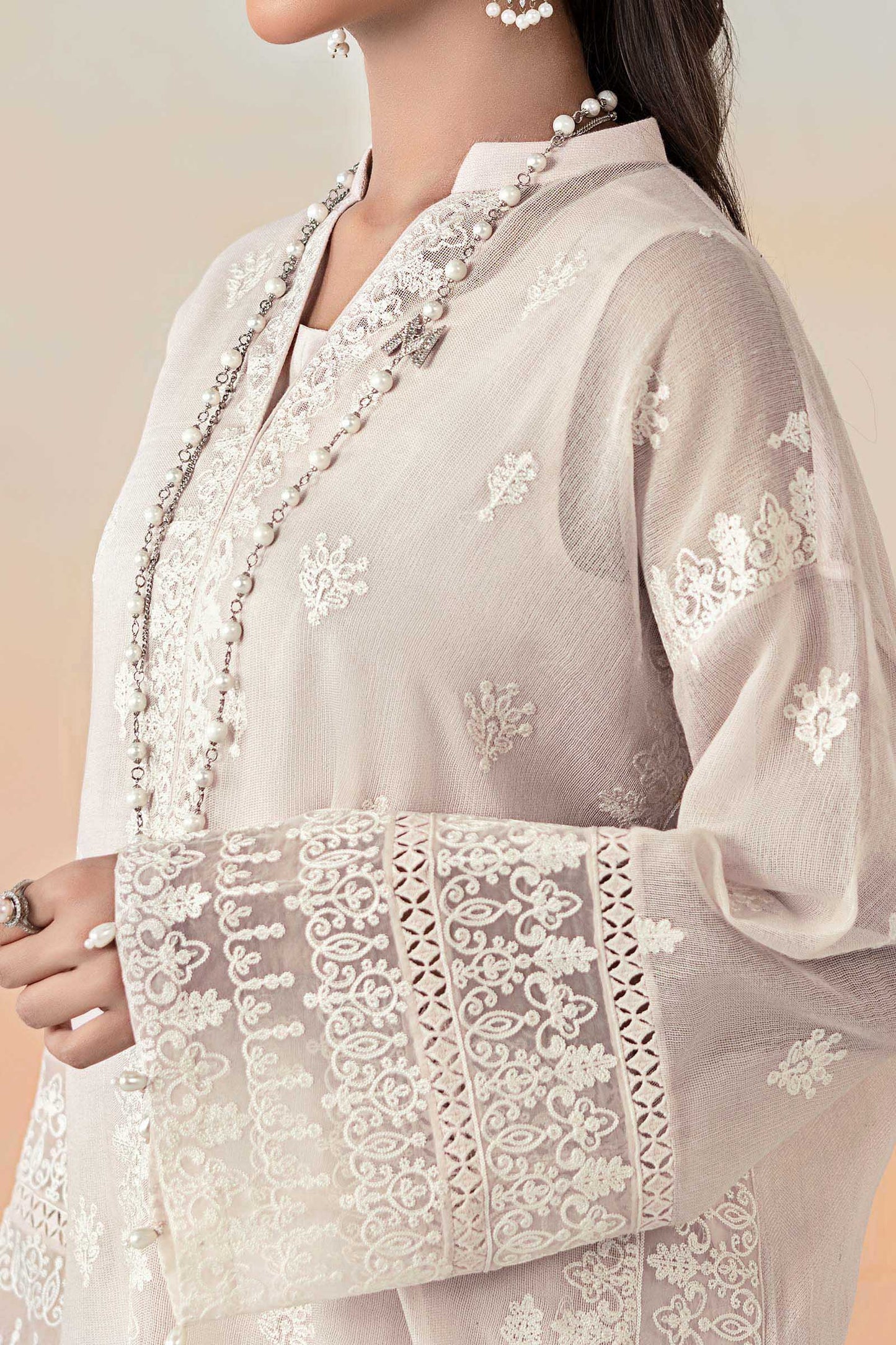 Maira B | Ready to Wear | DW-EF25-92 M White