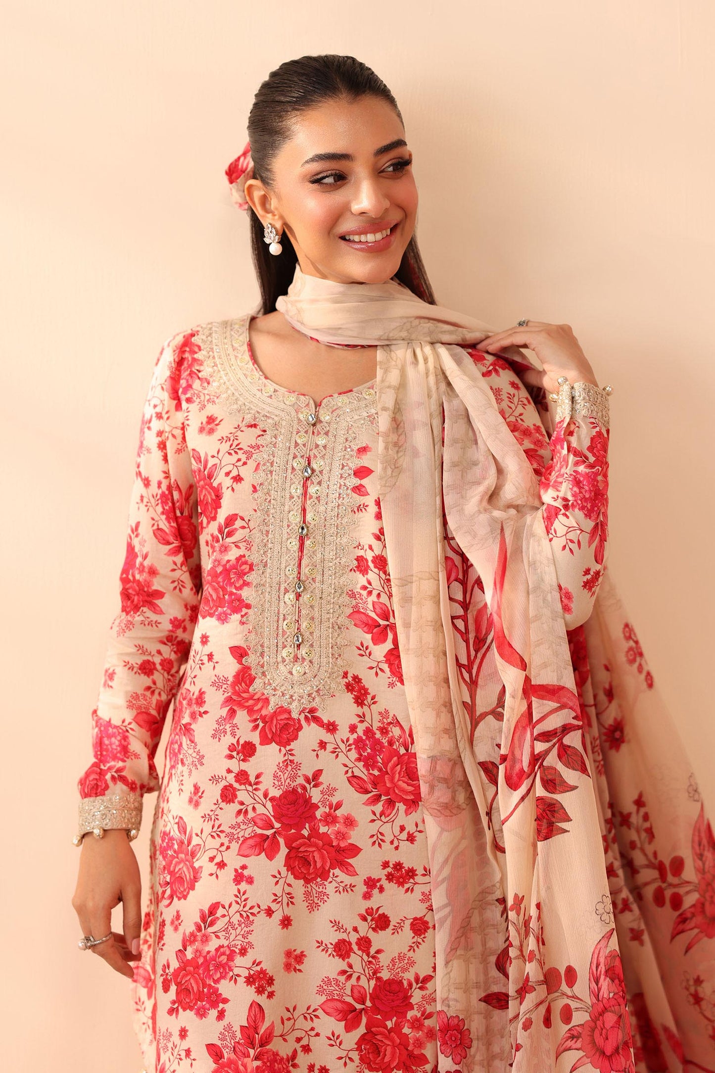 Maria B | Pre Fall Dresses | 3 Piece Embroidered Lawn Suit Pink - Pakistani Designer Dress - by Maria B - Type : Ladies Clothes - 100% Original at Saira Sultan
