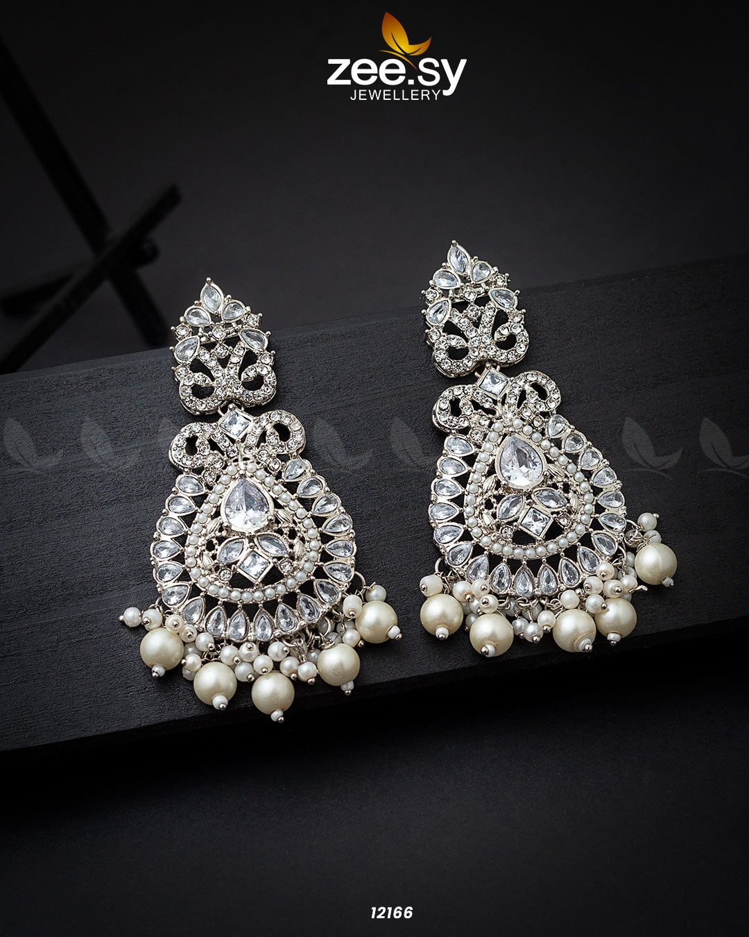 Dilnaz Jhumka Silver White