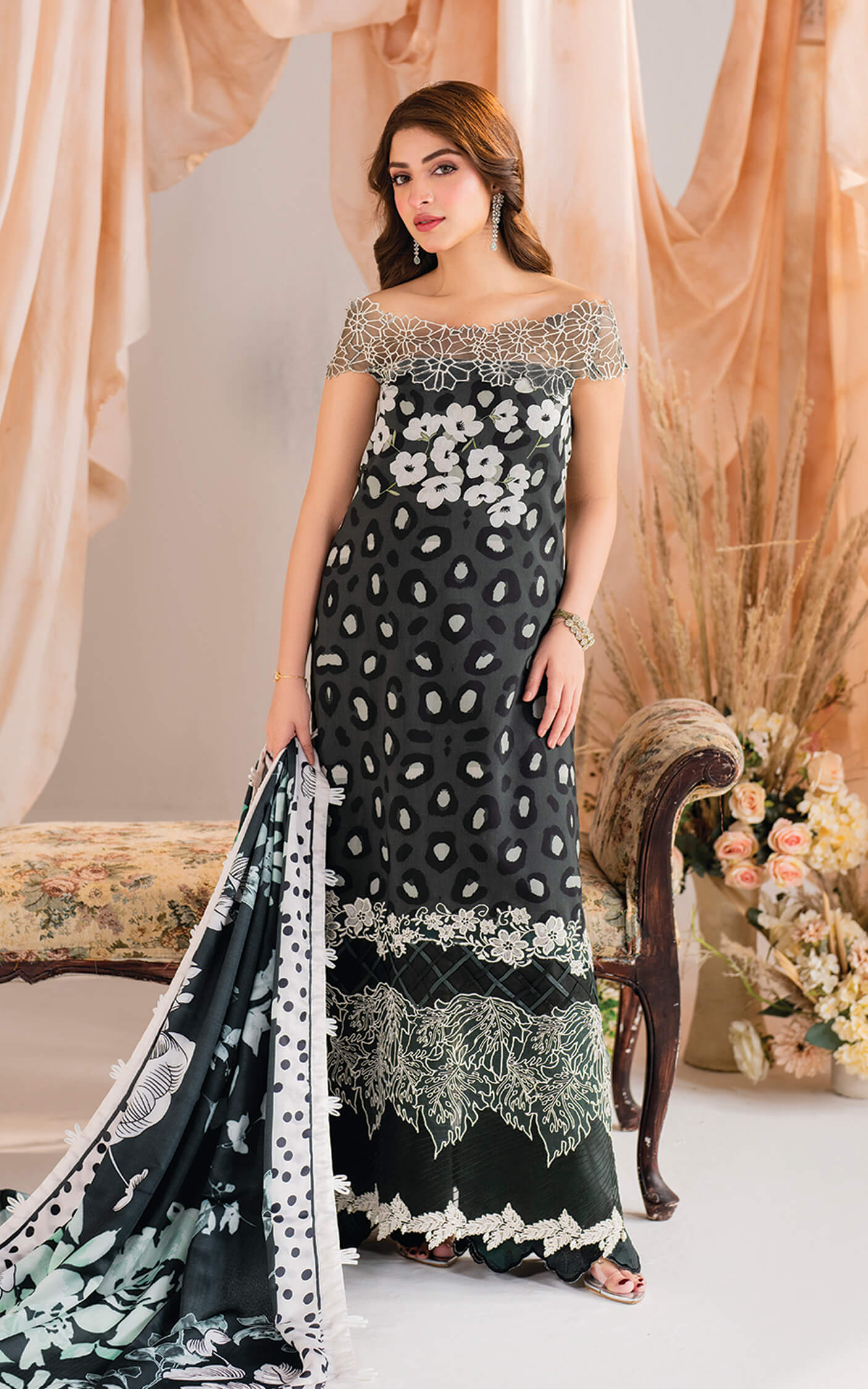 Asifa and Nabeel | Winter Meraki 24 | Dusk-MW-07 - Pakistani Designer Dress - by Asifa and Nabeel | Type: Ladies Clothes - 100% Original at Saira Sultan