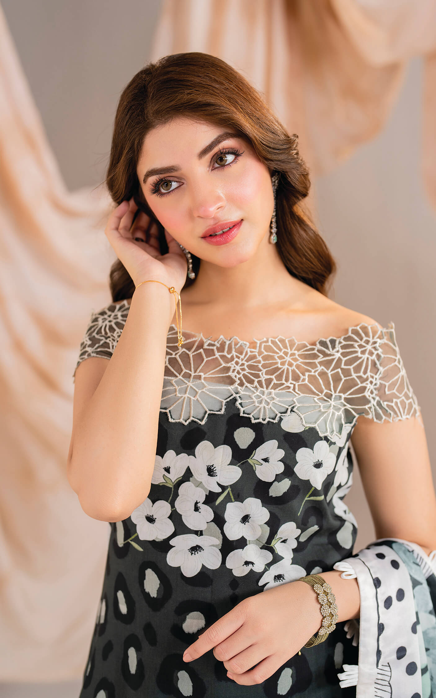Asifa and Nabeel | Winter Meraki 24 | Dusk-MW-07 - Pakistani Designer Dress - by Asifa and Nabeel | Type: Ladies Clothes - 100% Original at Saira Sultan
