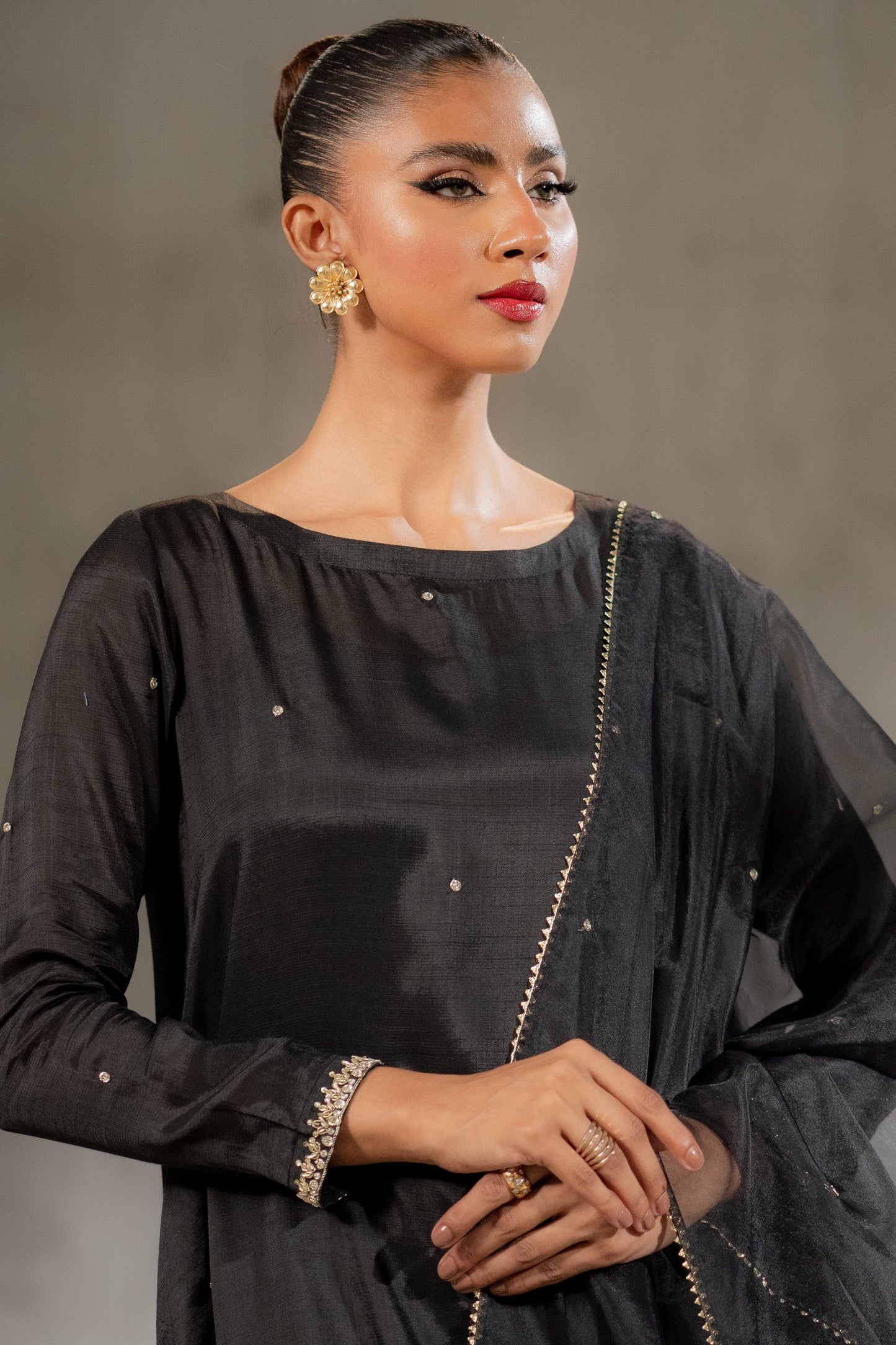 Ego | Diva Premium | MUGHAL TALES 3 PIECE M Black Raw Silk