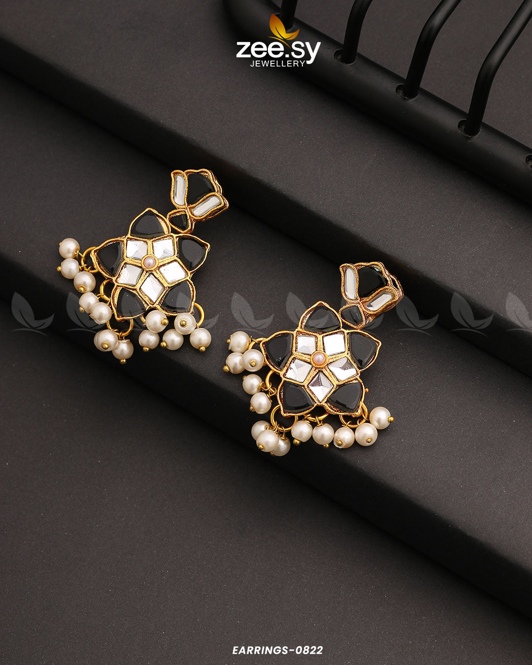 Earrings-0822 Black