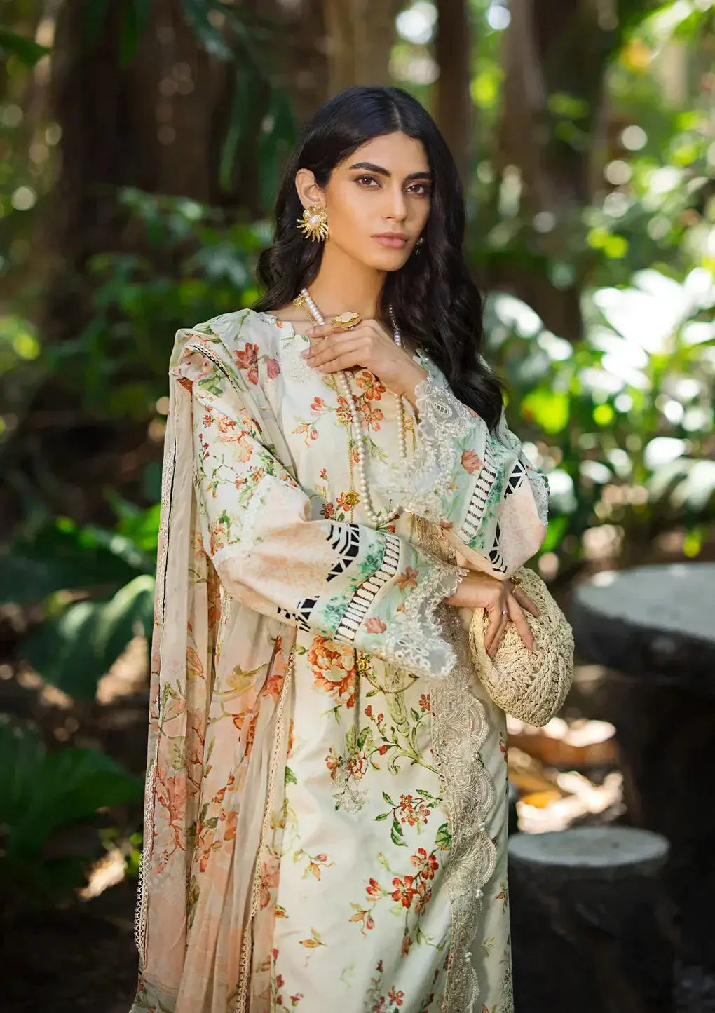 Elaf Premium | Signature Embroidered Lawn 24 | ESL-03A ANGELS BREATH - Pakistani Designer Dress - by Elaf Premium | Type: Luxury - 100% Original at Saira Sultan