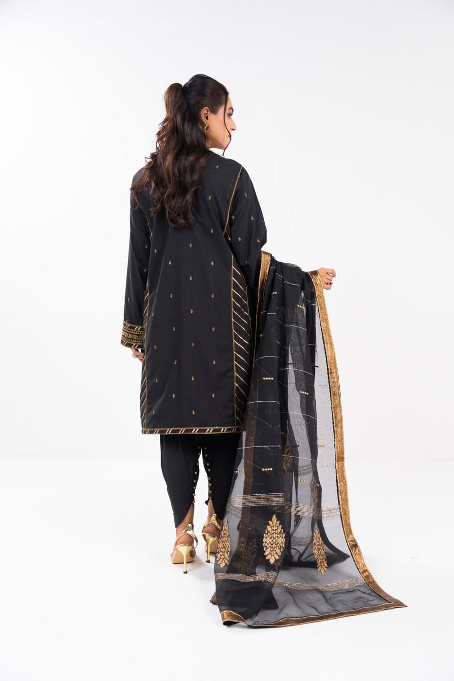 AlKaram | Festive Summer 25 | FC-1A-25-Black S Black Lawn