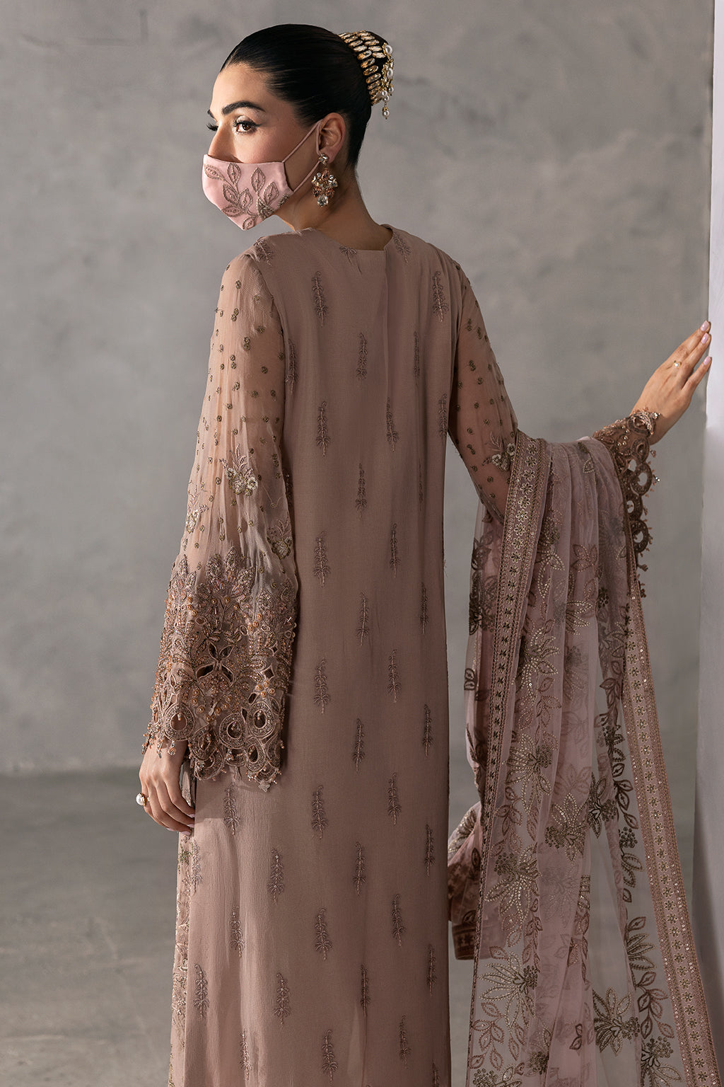 Flossie | Laconic Formals | FE - 910 S Oyster Pink Chiffon