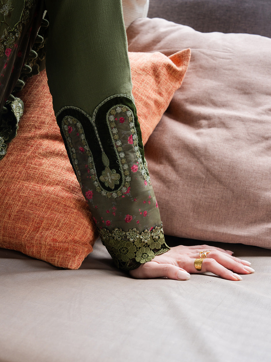 Faiza Faisal | Dastaan Khaddar 25 | RUMIYA by Faiza Faisal - Designer Dress - Type : Ladies Clothes - Available at Saira Sultan - 100% Original