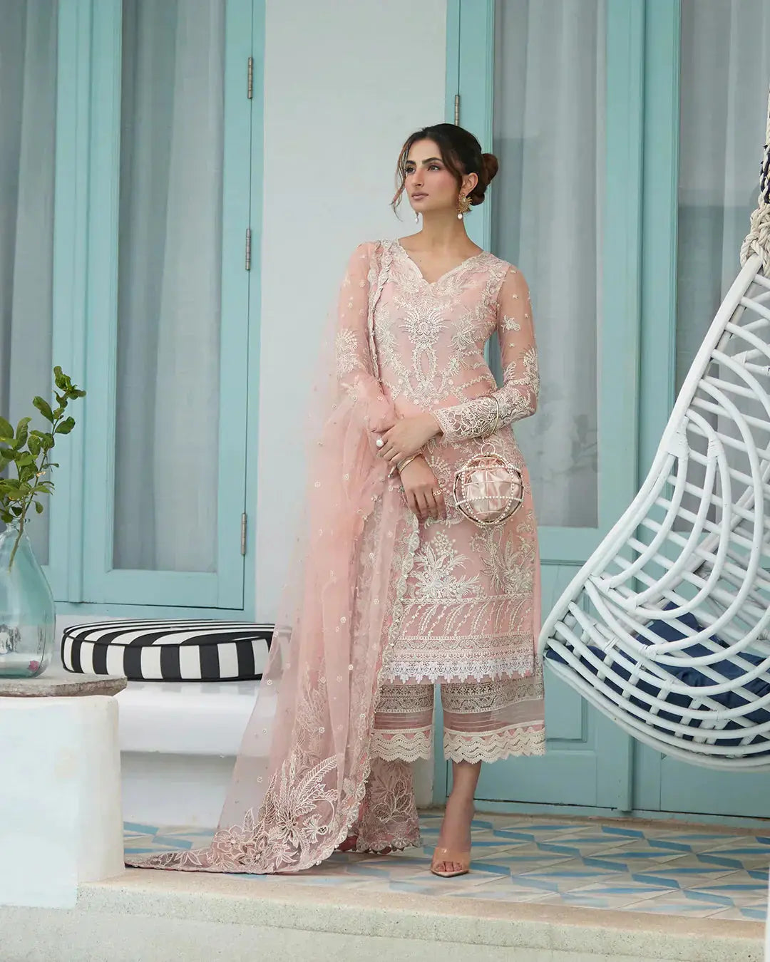 Faiza Saqlain | Liliana Luxury Lawn 24 | Valetta - Pakistani Designer Dress - by Faiza Saqlain | Type: Luxury - 100% Original at Saira Sultan
