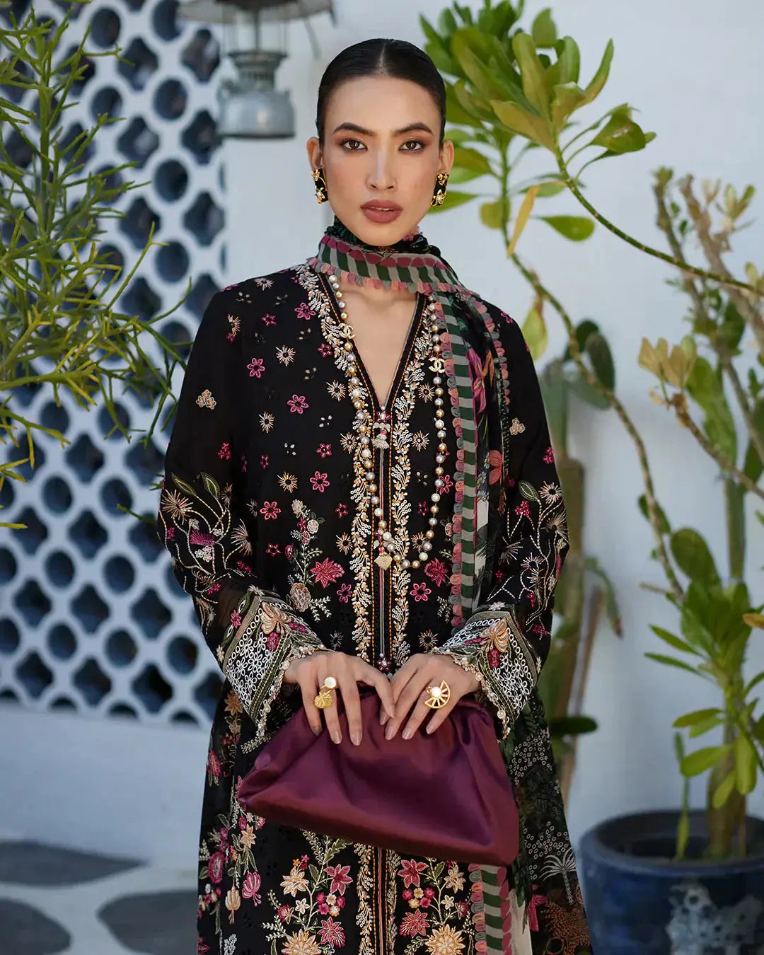 Faiza Saqlain | Liliana Luxury Lawn 24 | Merle - Pakistani Designer Dress - by Faiza Saqlain | Type: Luxury - 100% Original at Saira Sultan