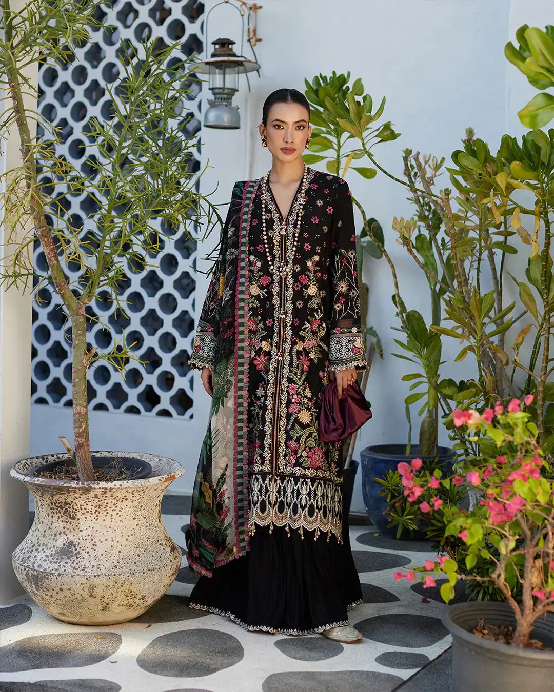 Faiza Saqlain | Liliana Luxury Lawn 24 | Merle - Pakistani Designer Dress - by Faiza Saqlain | Type: Luxury - 100% Original at Saira Sultan