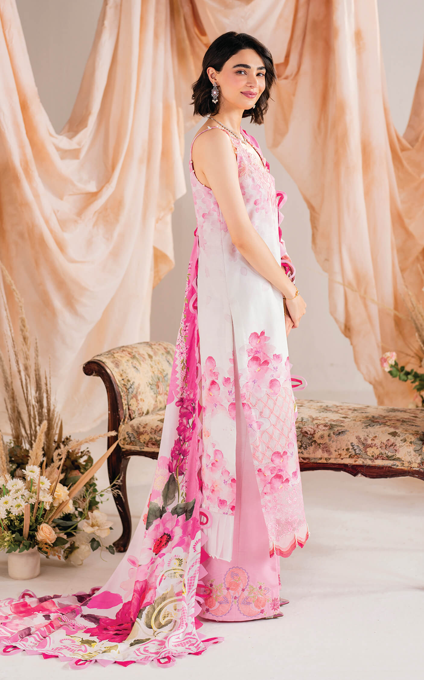Asifa and Nabeel | Winter Meraki 24 | Fleur-MW-11 - Pakistani Designer Dress - by Asifa and Nabeel | Type: Ladies Clothes - 100% Original at Saira Sultan