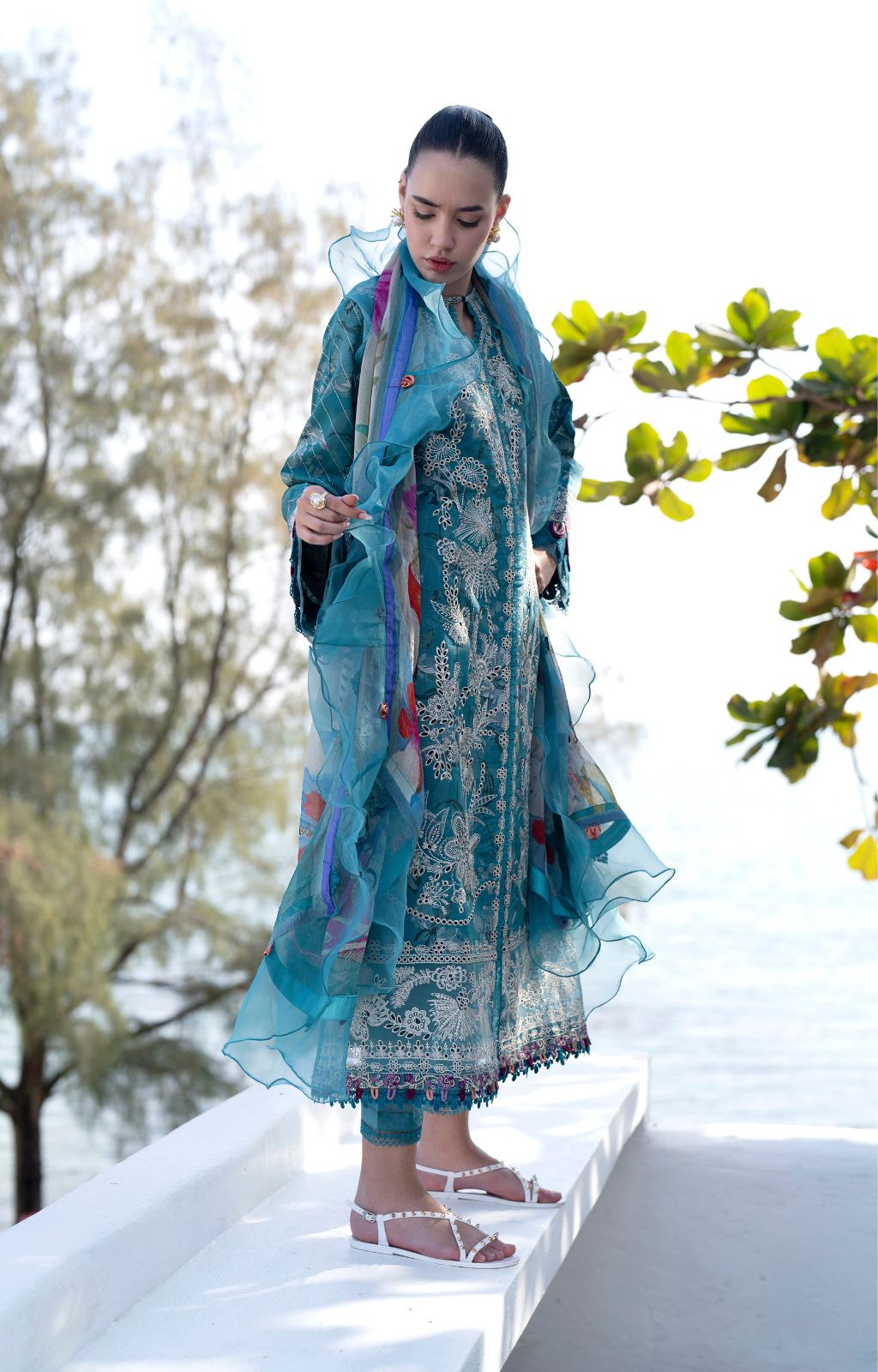 AJR Couture | Printakari Lawn 25 | Glory S Zinc Lawn