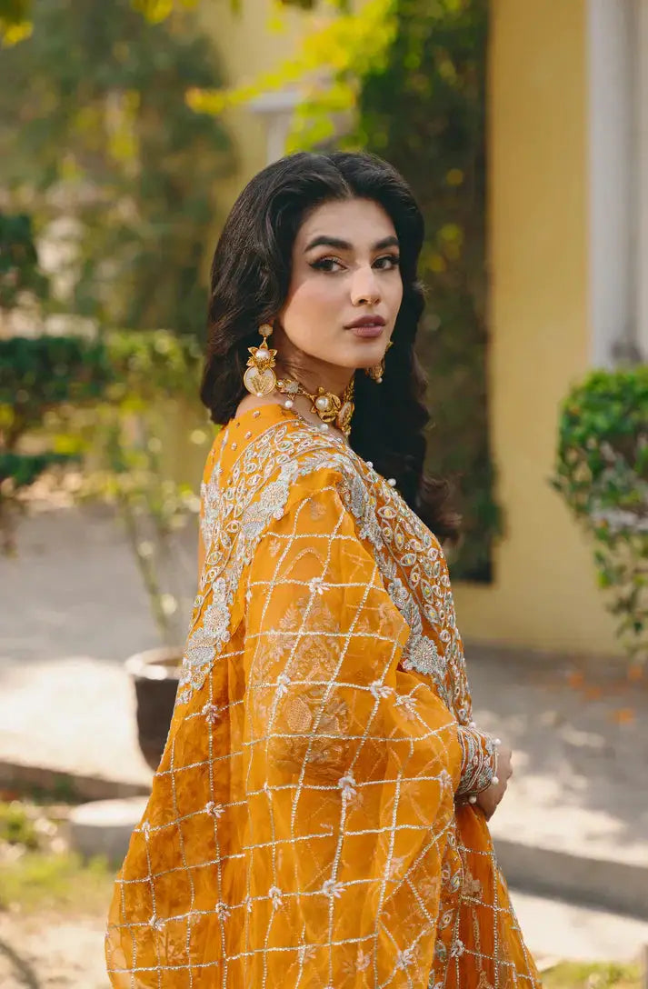 Gisele | Din Shagna Da | Maysa - Pakistani Designer Dress - by Gisele | Type: Formal - 100% Original at Saira Sultan