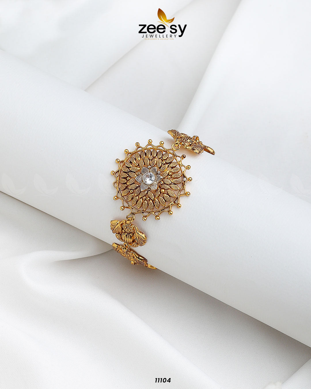 Grace Bracelet White