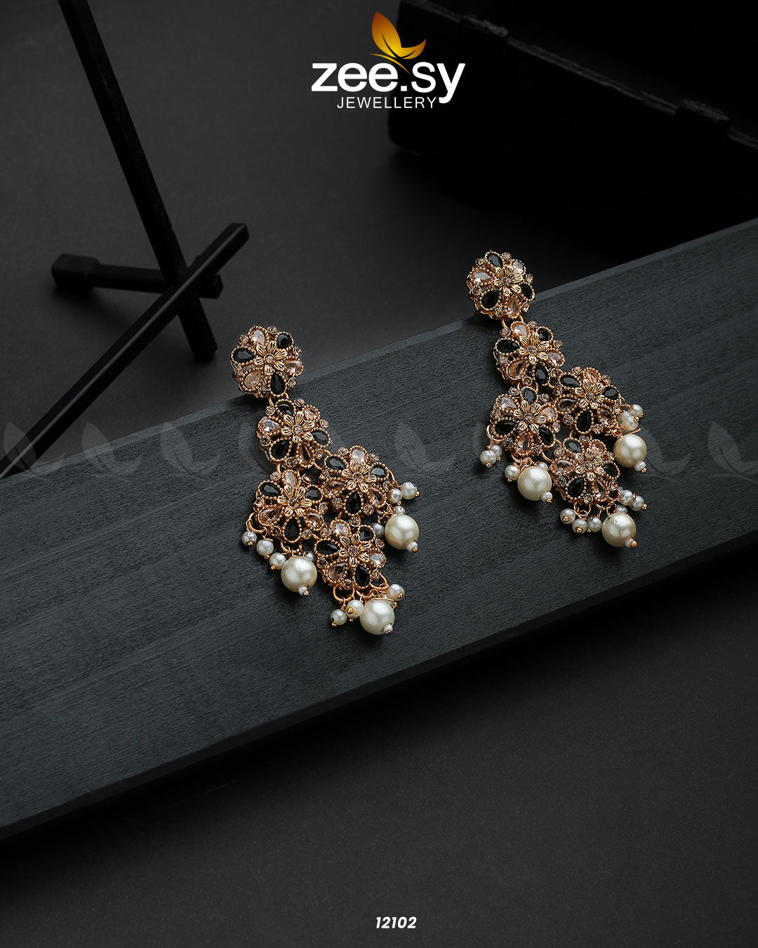 Golden Orchid Elegance Black