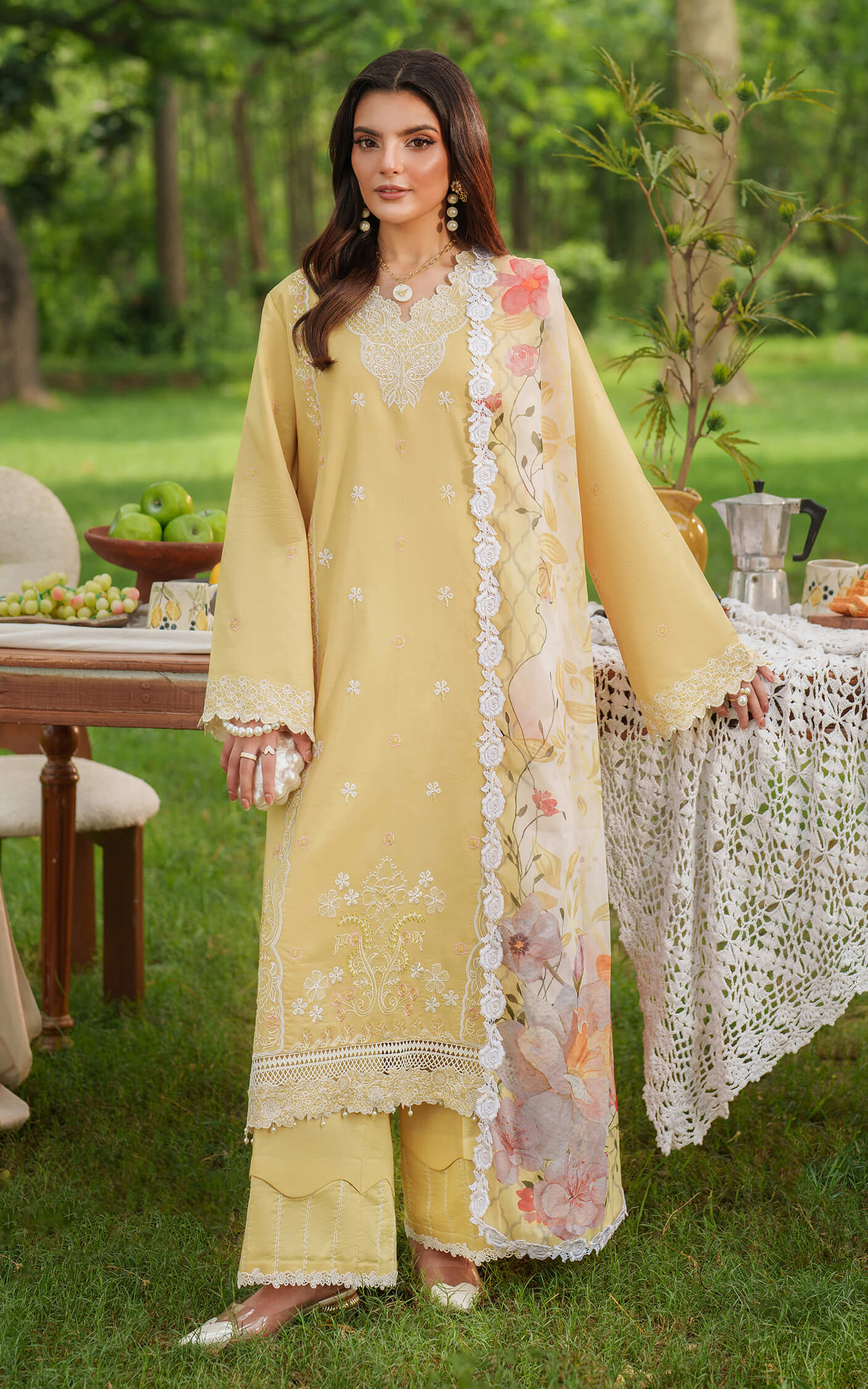Asifa and Nabeel | Eden Cambric 25 | Golden Dust ECU25-10 - Pakistani Designer Dress - by Asifa and Nabeel - Type : Ladies Clothes - 100% Original at Saira Sultan