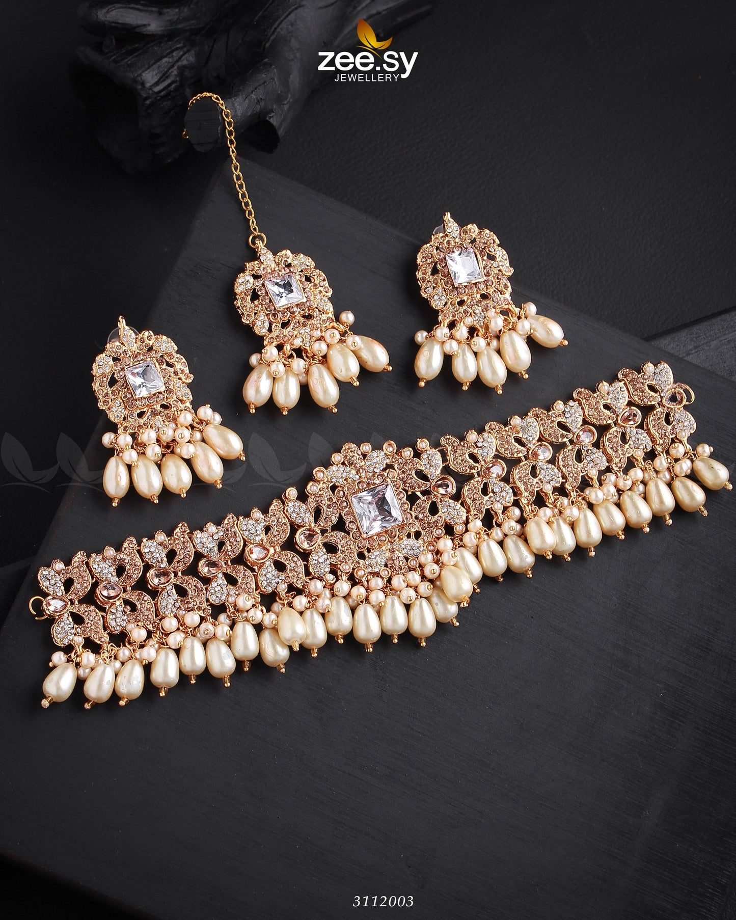 Katrina's Necklace Set Golden White