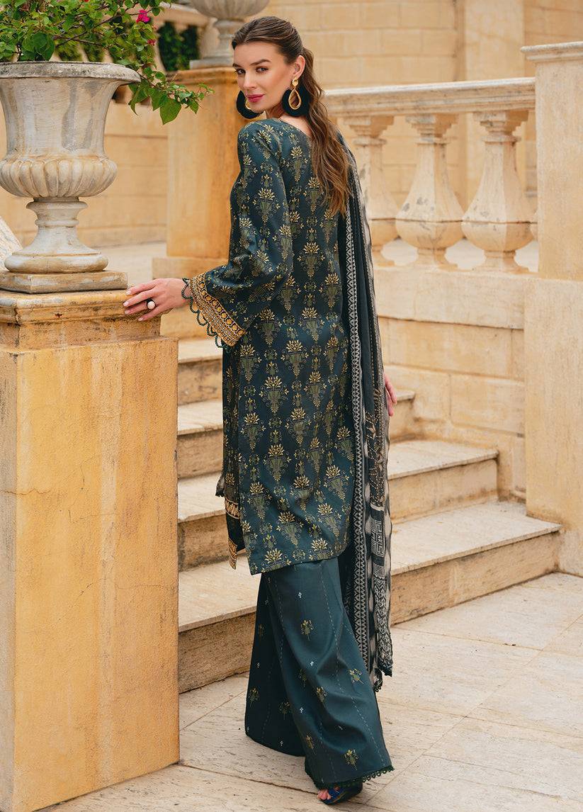 Gulaal | The Enchanted Garden | Villena - Pakistani Designer Dress - by Gulaal | Type: Luxury - 100% Original at Saira Sultan
