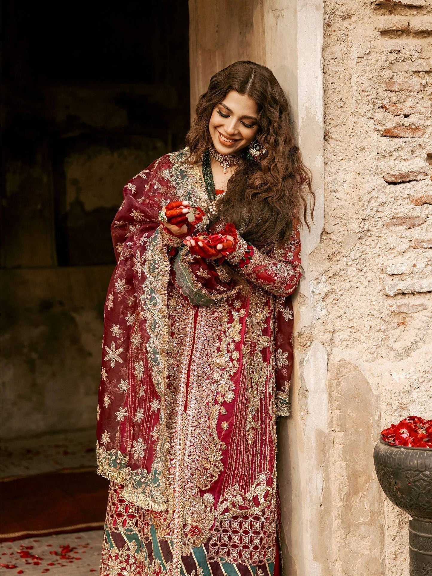 Maryam Hussain | Gulaab Wedding Formals 24 | Ishq - Pakistani Designer Dress - by Maryam Hussain | Type: Bridal - 100% Original at Saira Sultan