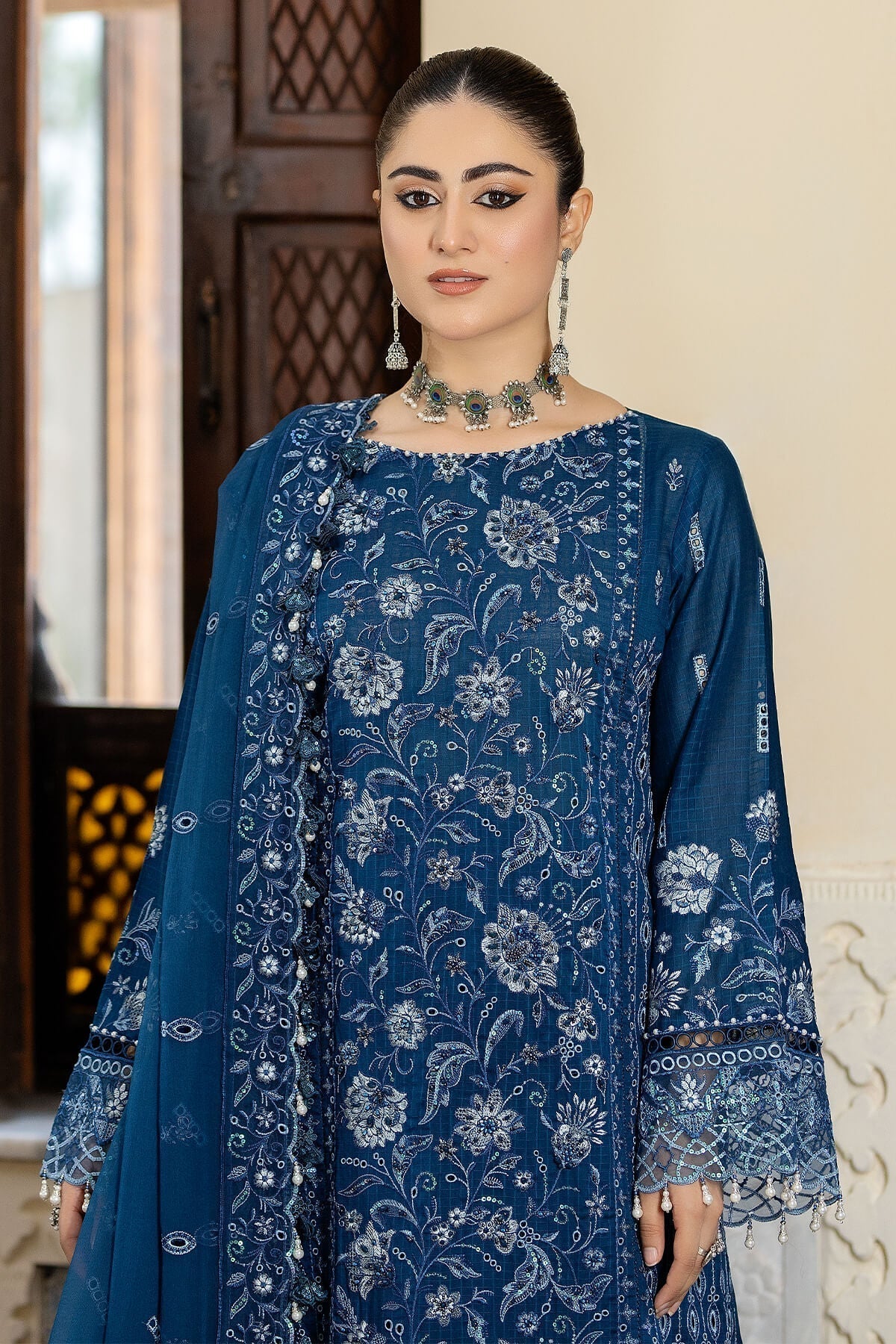 Raeesa Premium | Kimora Lawn Collection | Kimora | HL-19 Farheen - Pakistani Designer Dress - by Raeesa Premium | Type: Luxury - 100% Original at Saira Sultan