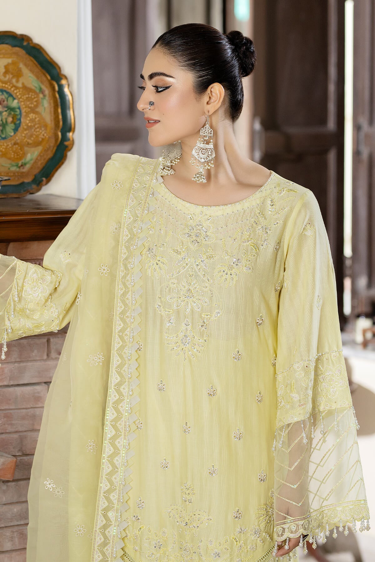 Raeesa Premium | Kimora Lawn Collection | Kimora | HL-20 Sunbul - Pakistani Designer Dress - by Raeesa Premium | Type: Luxury - 100% Original at Saira Sultan