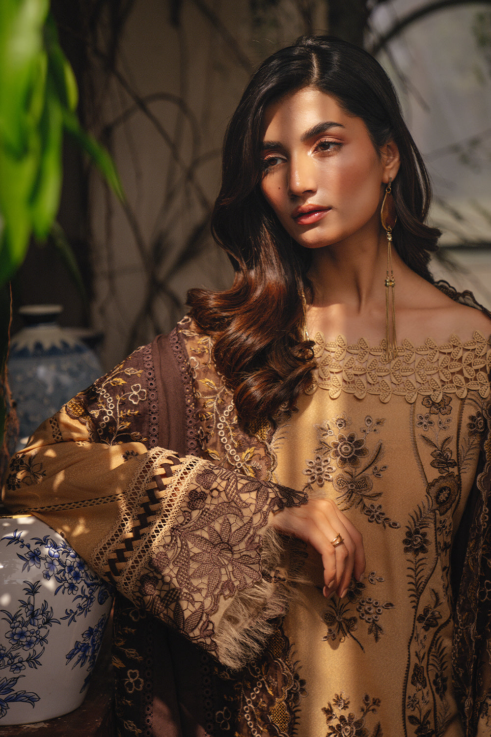 Saira Rizwan | Winter 2024 | NERIA-SRW24-07 M Beige Karandi