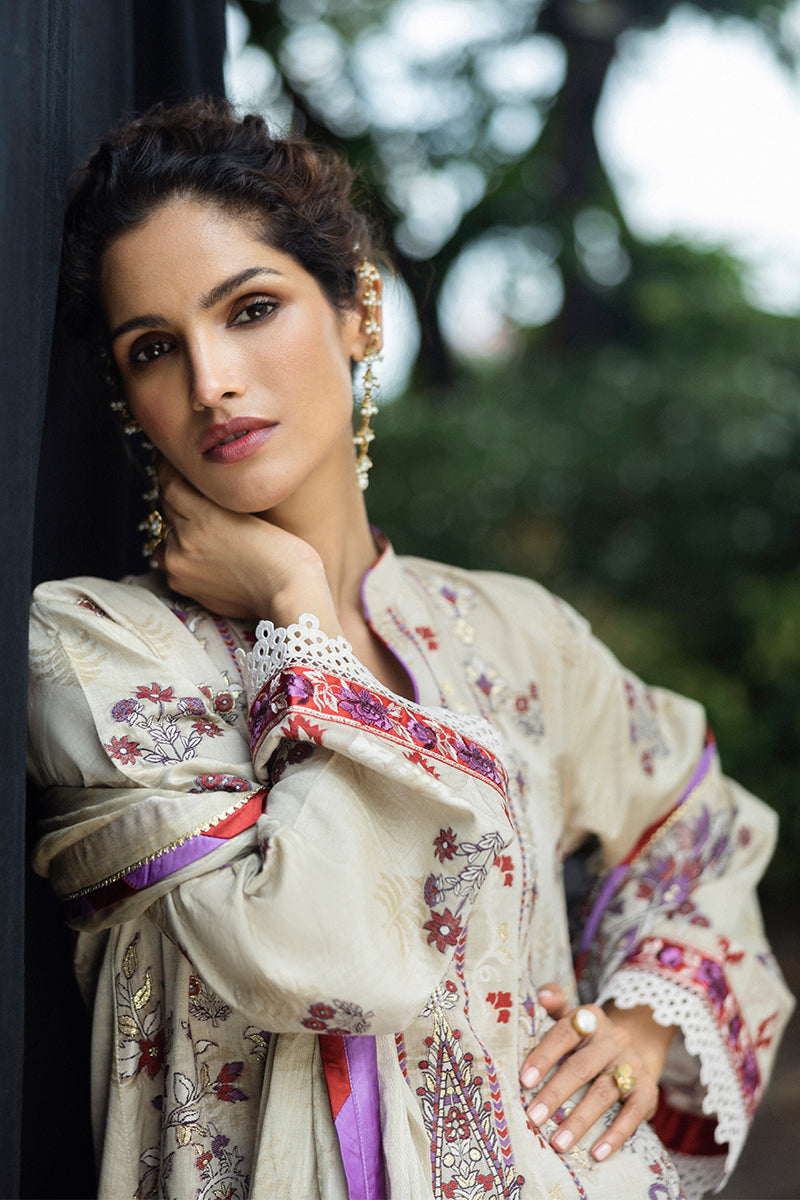 Mushq | Seraph Jacquard Lawn 25 | Levana M Off White Lawn