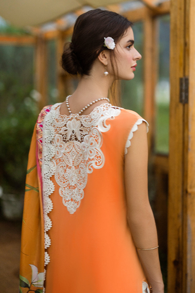 Mushq | Secret Garden Hemline 25 | Silent Petals M Lawn Orange