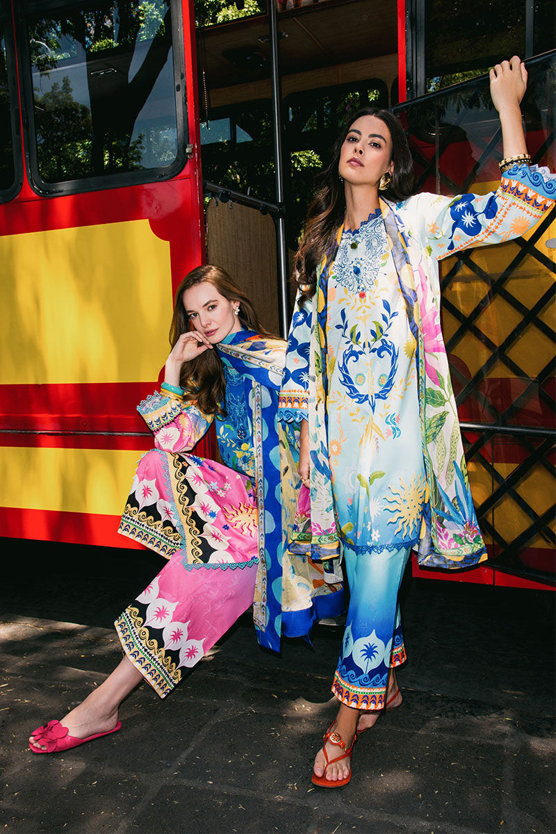 Mushq | La Dolce Hemline Prints 25 | Floral Paradise M Light Blue Lawn