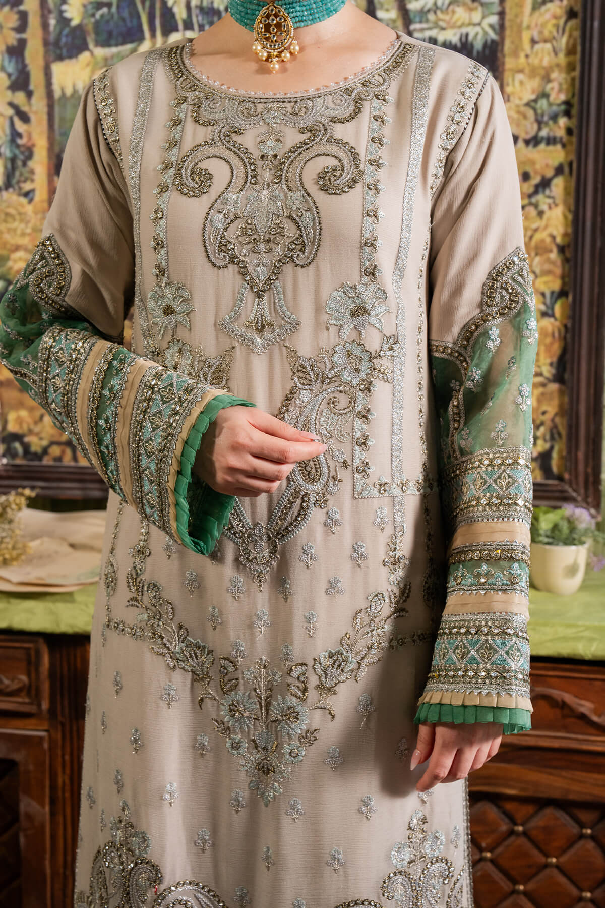 Imrozia Premium | Naina Chiffon | I-198 Beena - Pakistani Designer Dress - by Imrozia Premium | Type: Formal - 100% Original at Saira Sultan