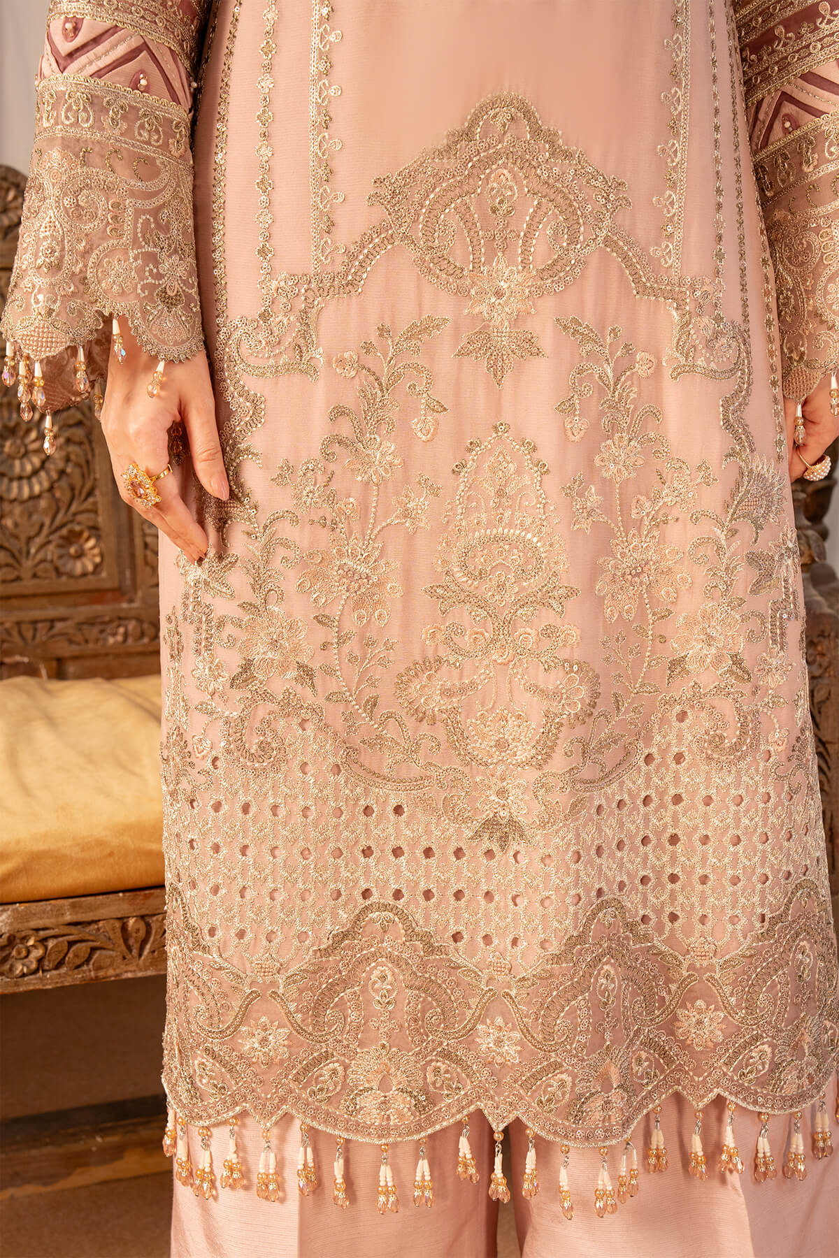 Imrozia Premium | Noor Jahan Formals | I-202 Nigar - Pakistani Designer Dress - by Imrozia Premium | Type: Formal - 100% Original at Saira Sultan