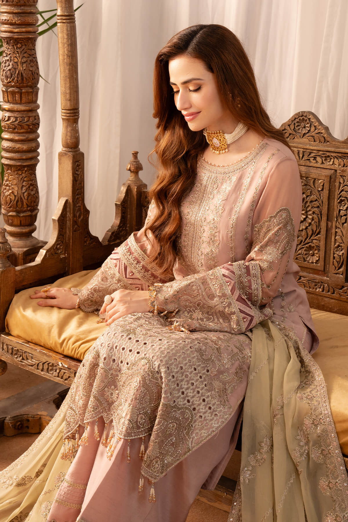 Imrozia Premium | Noor Jahan Formals | I-202 Nigar - Pakistani Designer Dress - by Imrozia Premium | Type: Formal - 100% Original at Saira Sultan
