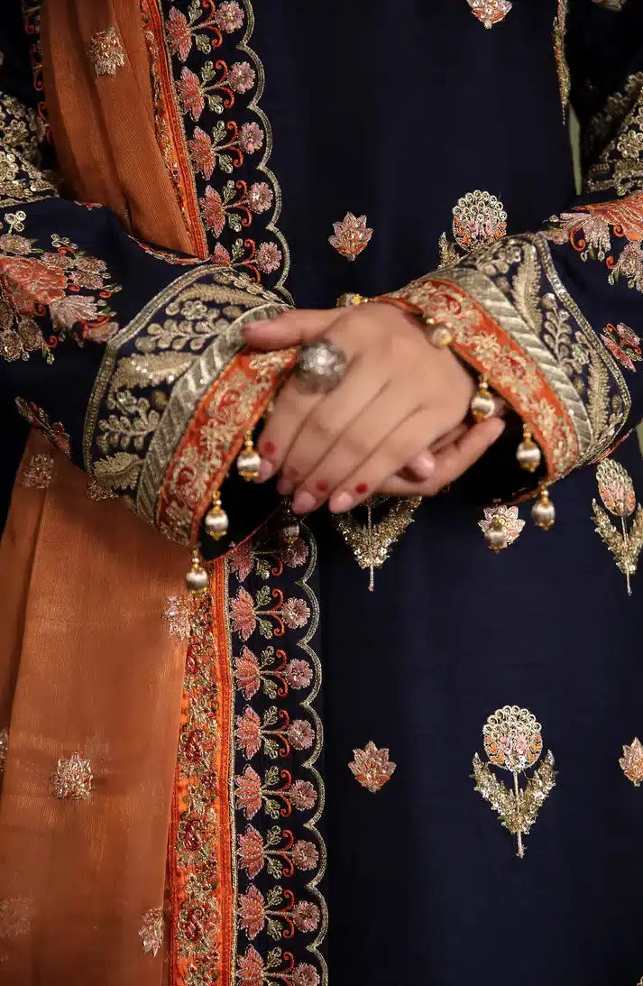 Emaan Adeel | Noori Silk Formals 23 | NR 07 DIVANI - Pakistani Designer Dress - by Emaan Adeel | Type: Formal - 100% Original at Saira Sultan