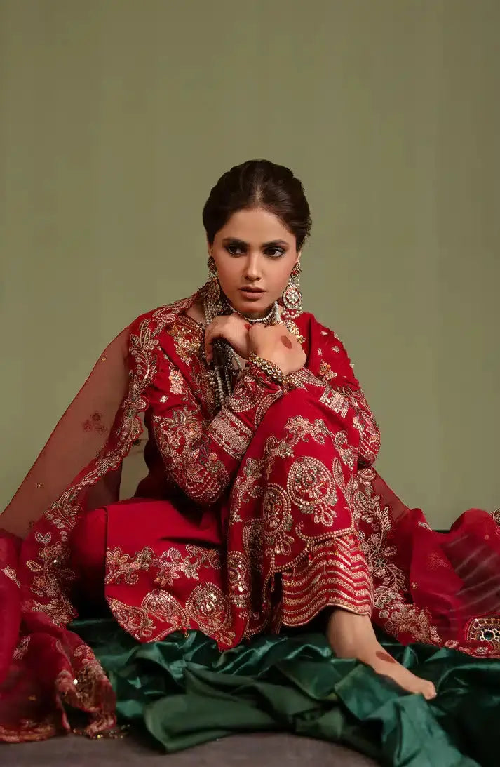 Emaan Adeel | Noori Silk Formals 23 | NR 08 ULFAT - Pakistani Designer Dress - by Emaan Adeel | Type: Formal - 100% Original at Saira Sultan