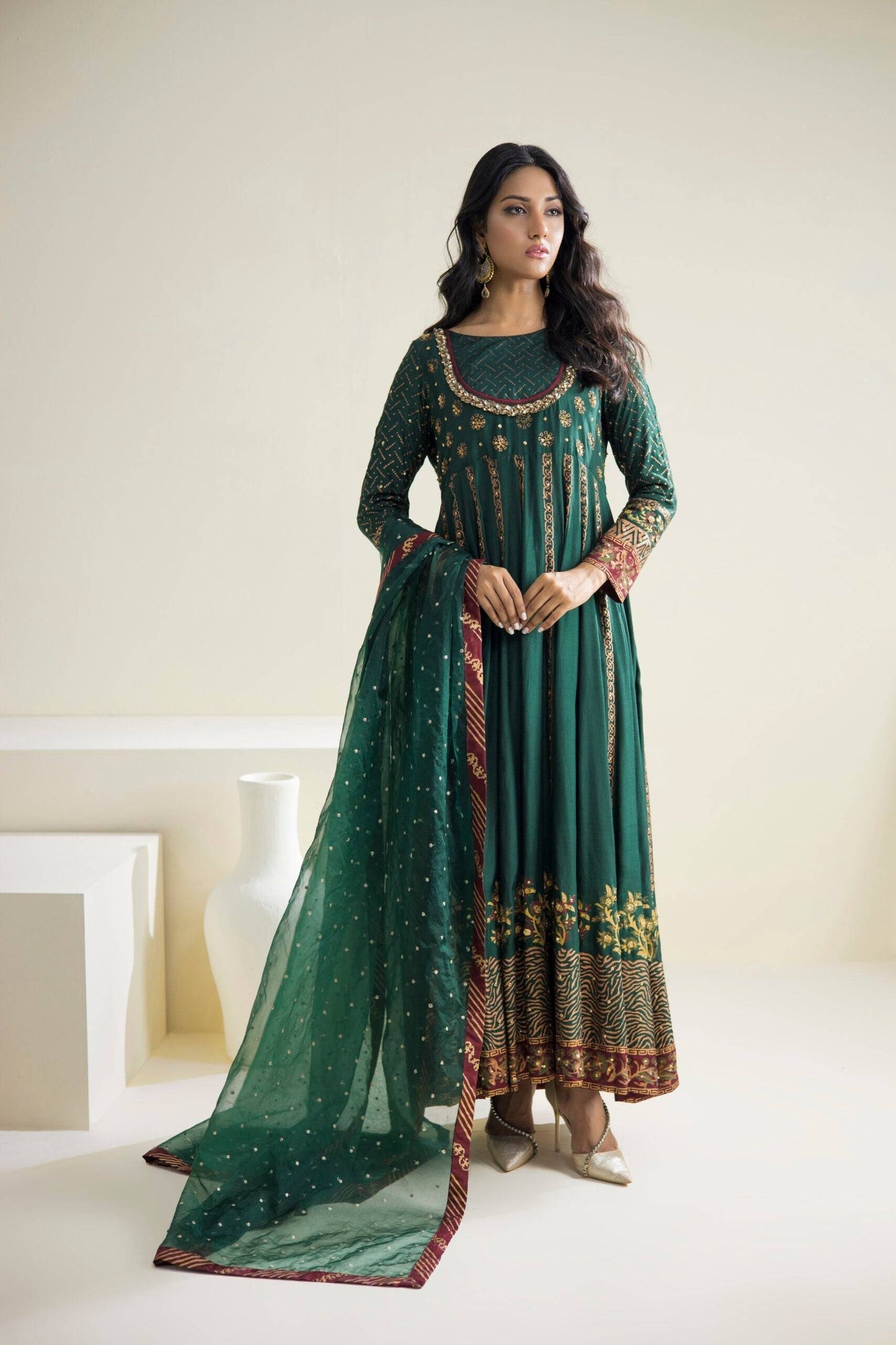 Farhat Jahan | Luxury Pret | Reyah - Pakistani Designer Dress - by Farhat Jahan | Type: Formal - 100% Original at Saira Sultan
