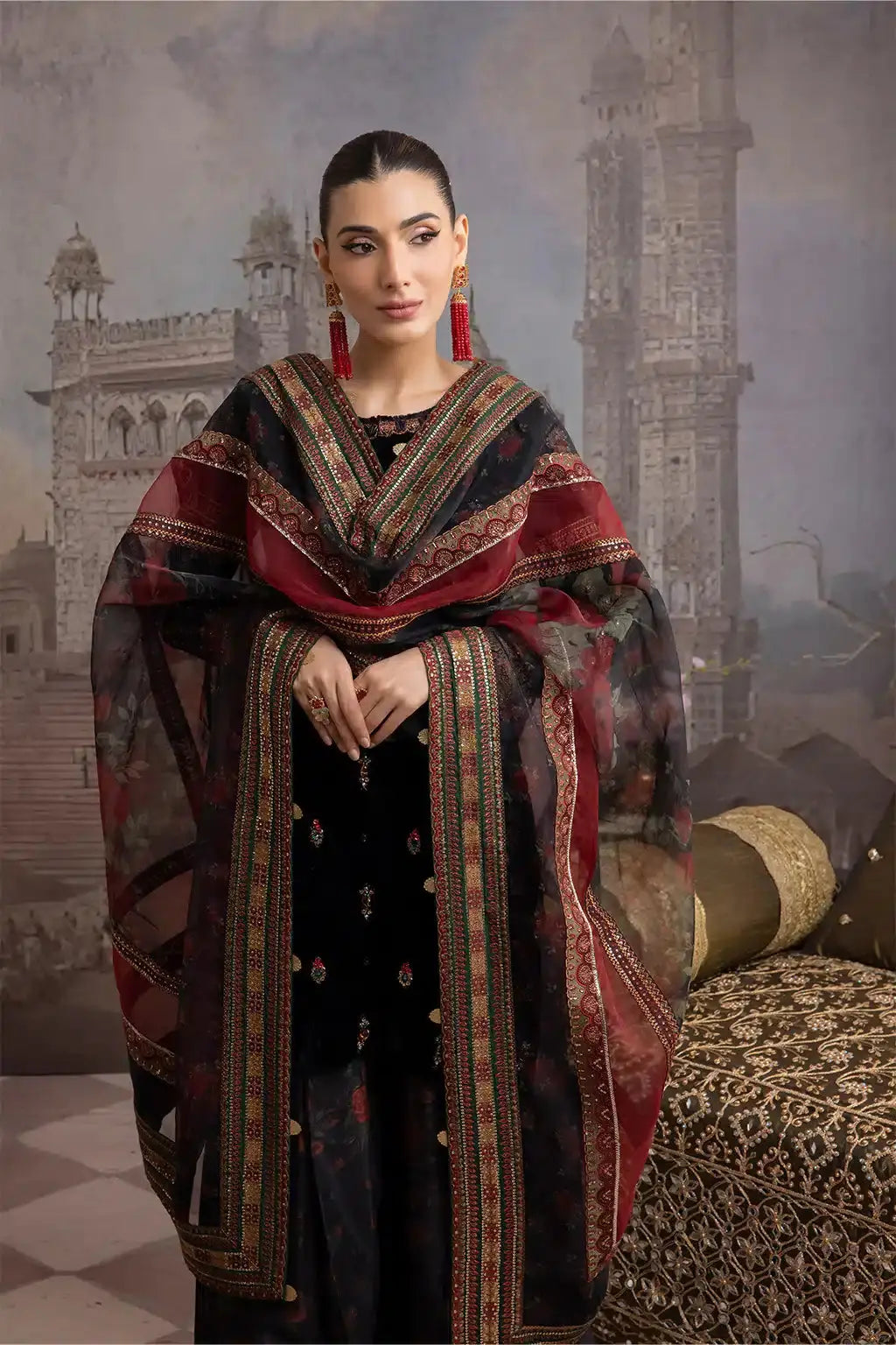 Iznik | Festive Velvet 23 | IV-20 AYYAR - Pakistani Designer Dress - by Iznik | Type: Formal - 100% Original at Saira Sultan