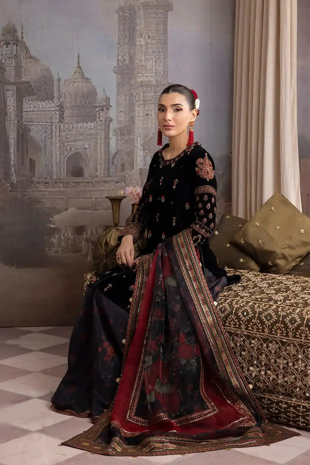 Iznik | Festive Velvet 23 | IV-20 AYYAR - Pakistani Designer Dress - by Iznik | Type: Formal - 100% Original at Saira Sultan