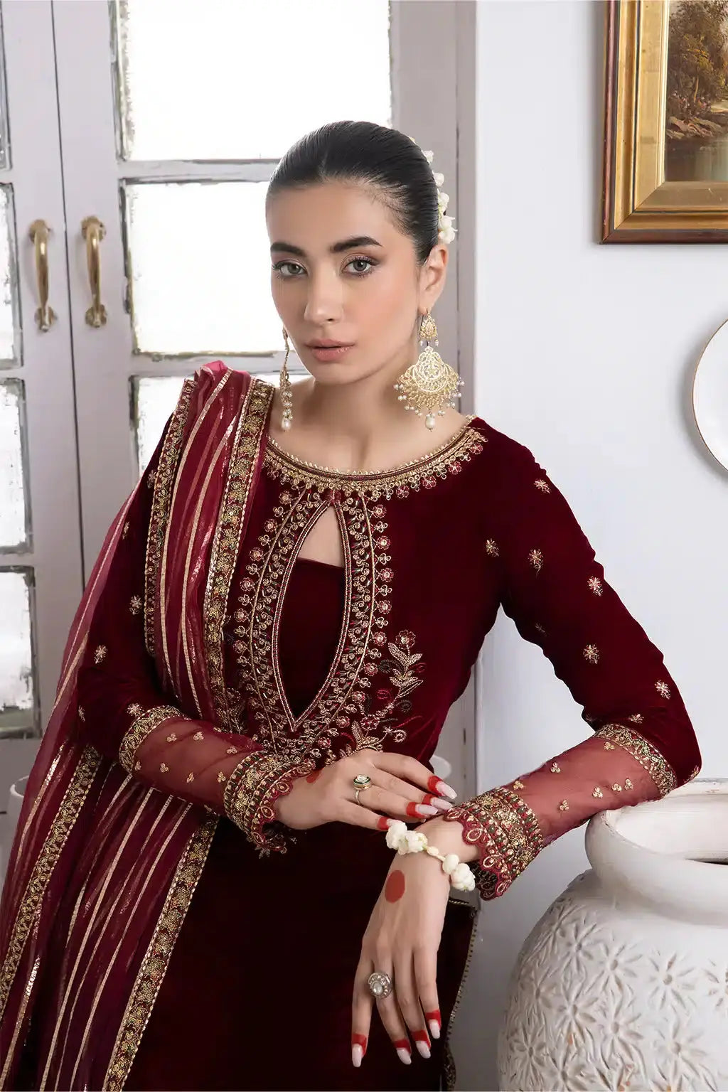 Iznik | Festive Velvet 23 | IV-26 MARASIM - Pakistani Designer Dress - by Iznik | Type: Formal - 100% Original at Saira Sultan