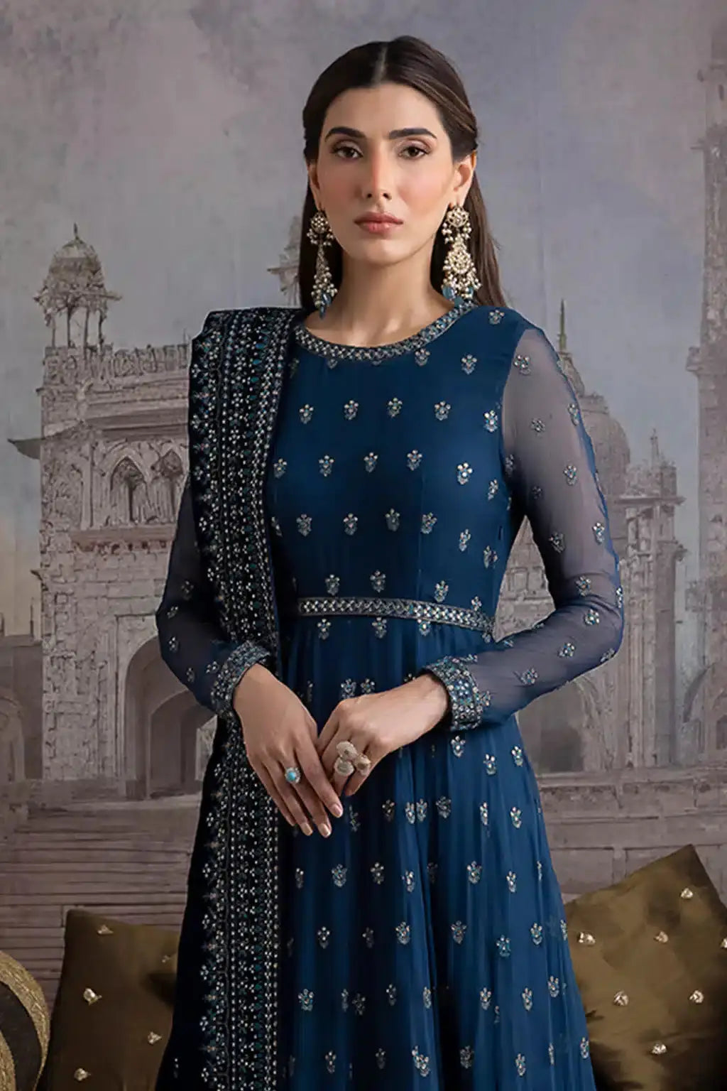 Iznik | Festive Velvet 23 | IV-25 RAQS - Pakistani Designer Dress - by Iznik | Type: Formal - 100% Original at Saira Sultan
