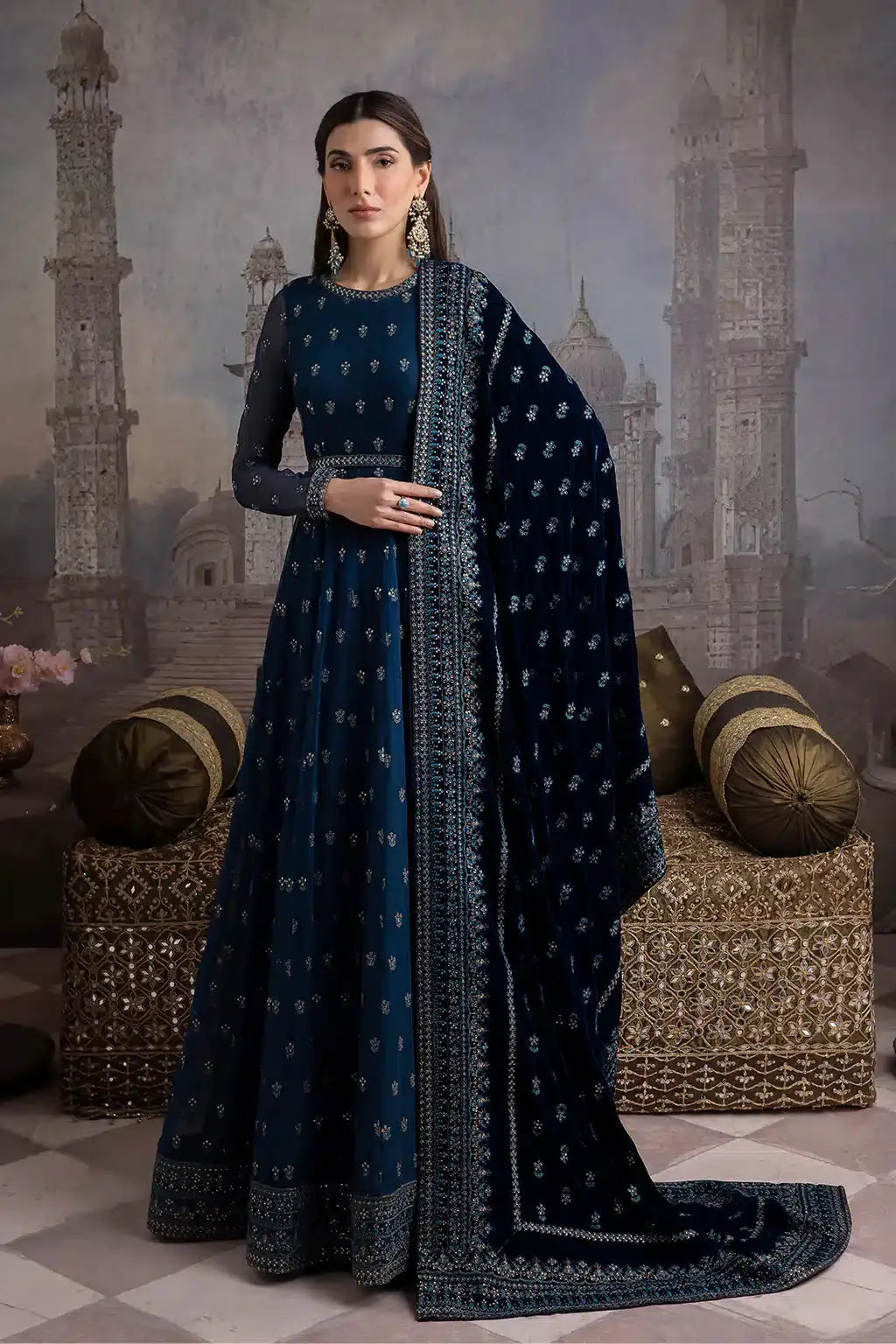 Iznik | Festive Velvet 23 | IV-25 RAQS - Pakistani Designer Dress - by Iznik | Type: Formal - 100% Original at Saira Sultan